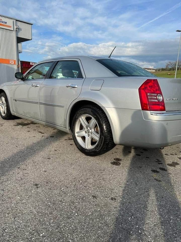 CHRYSLER 300C 3.5 V6 - 2010-image-1