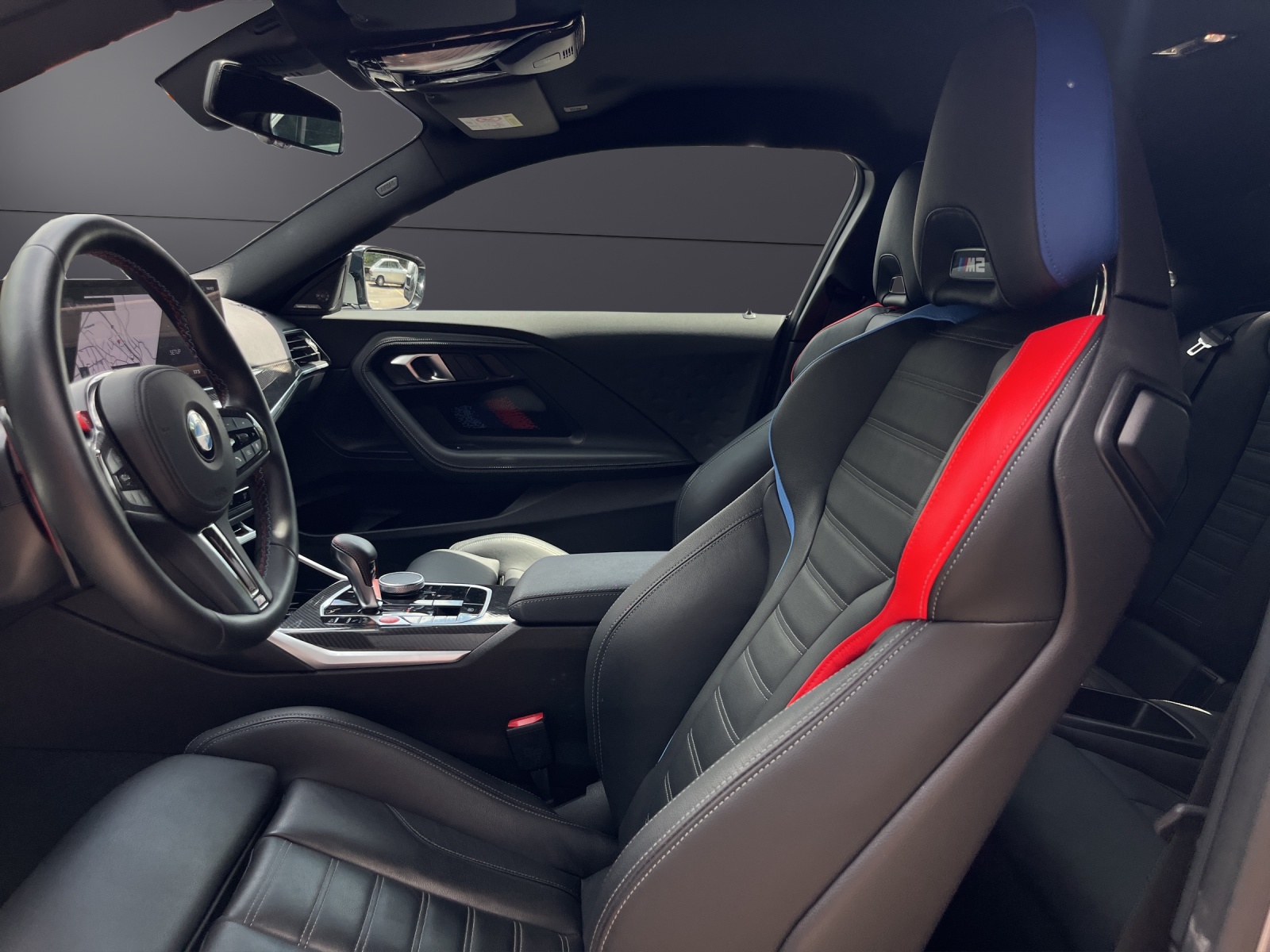 BMW M2 Steptronic-image-5