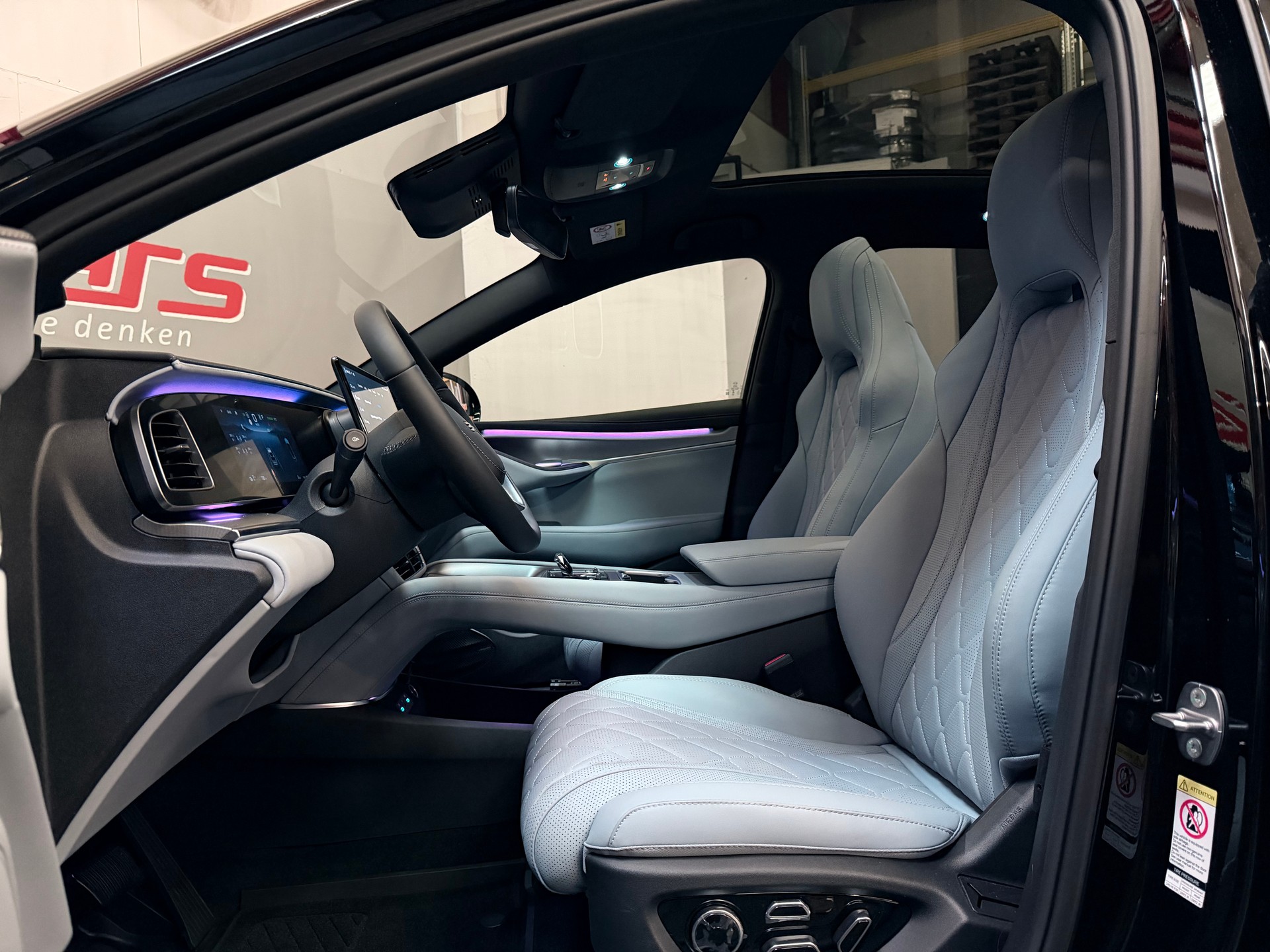 BYD Sealion 7 91,3 kWh Excellence AWD-image-11