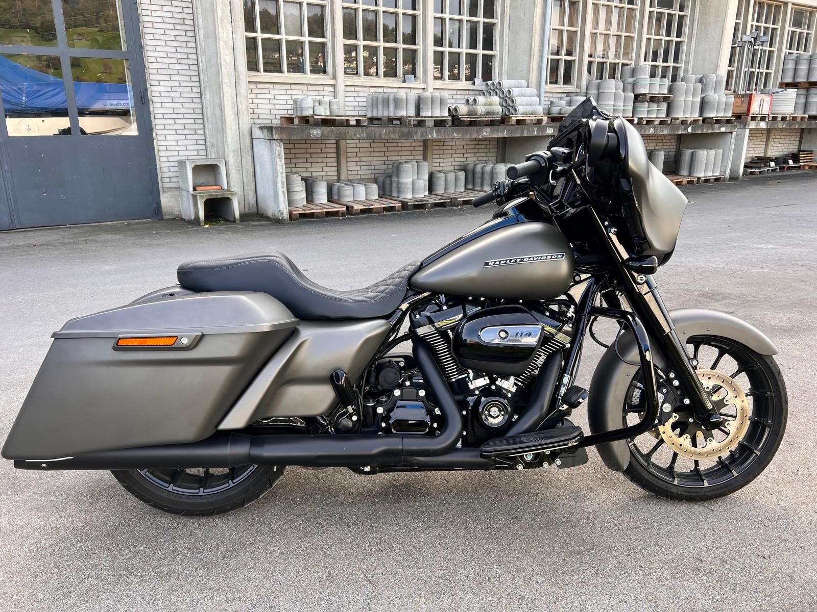 HARLEY-DAVIDSON FLHXS Street Glide Special 114-image-0