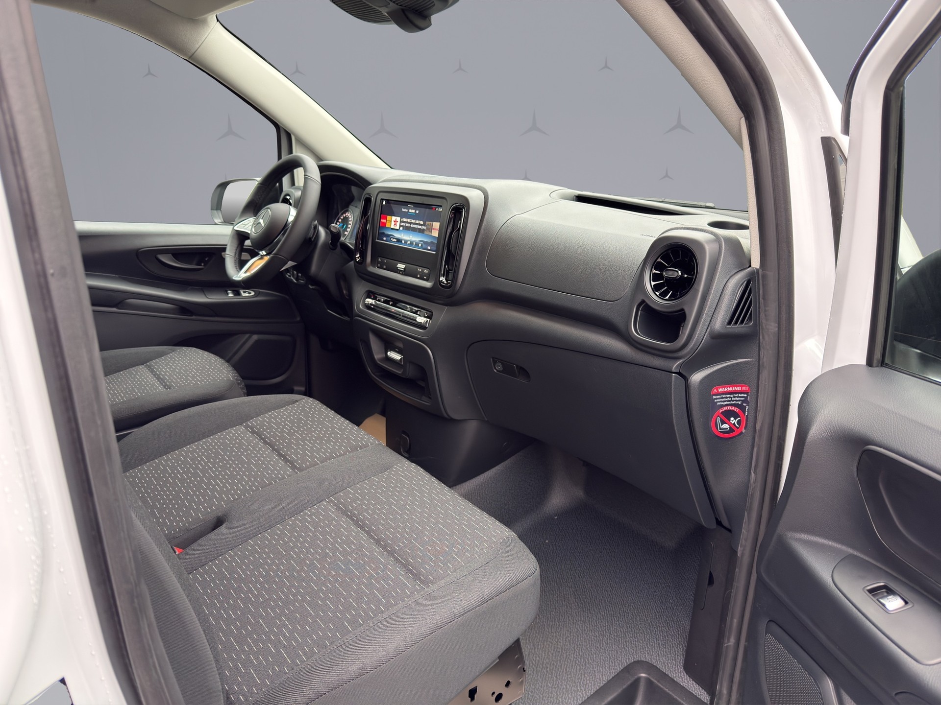 MERCEDES-BENZ eVito Kasten 60kWh Lang-image-13