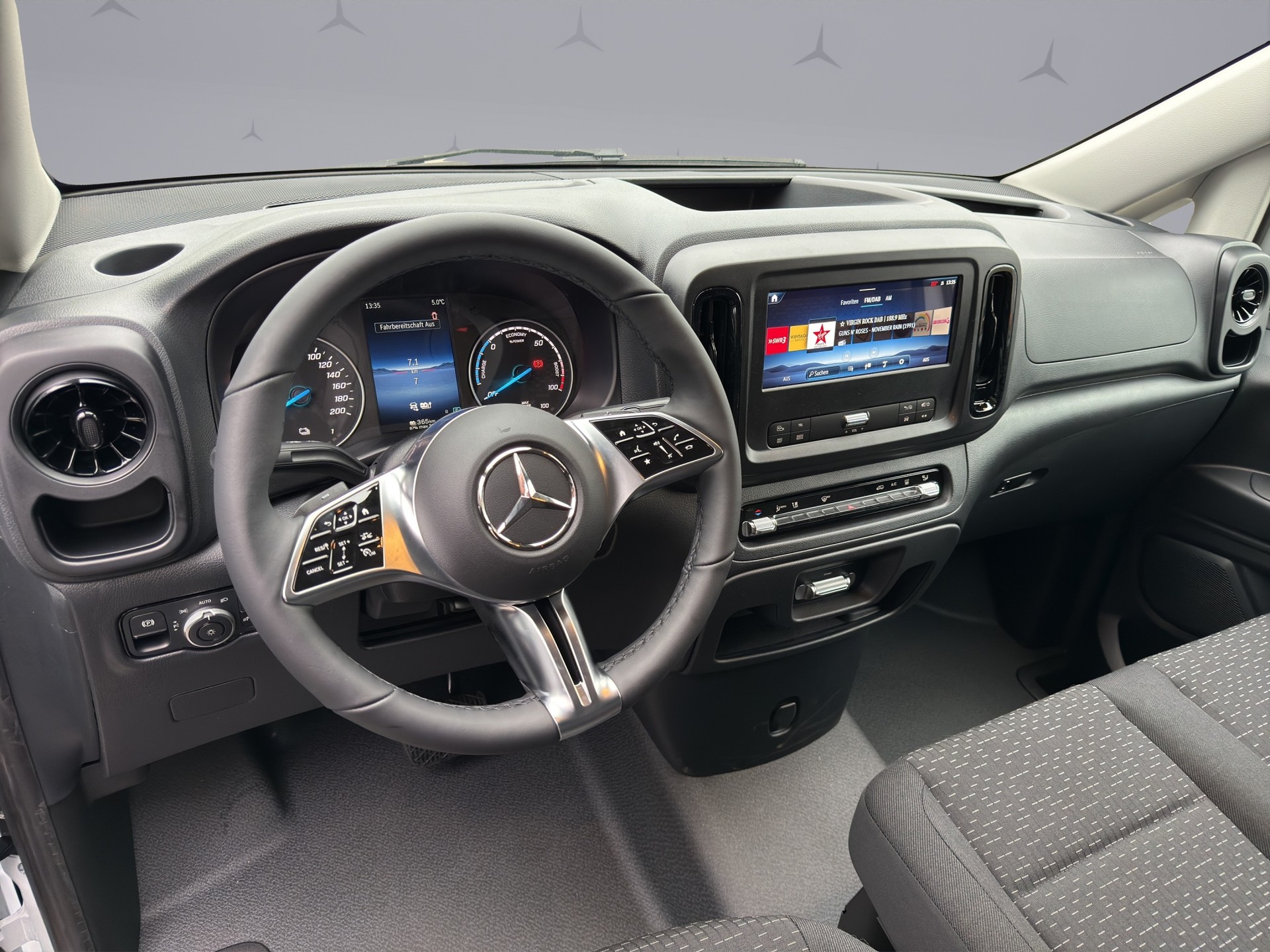 MERCEDES-BENZ eVito Kasten 60kWh Lang-image-11