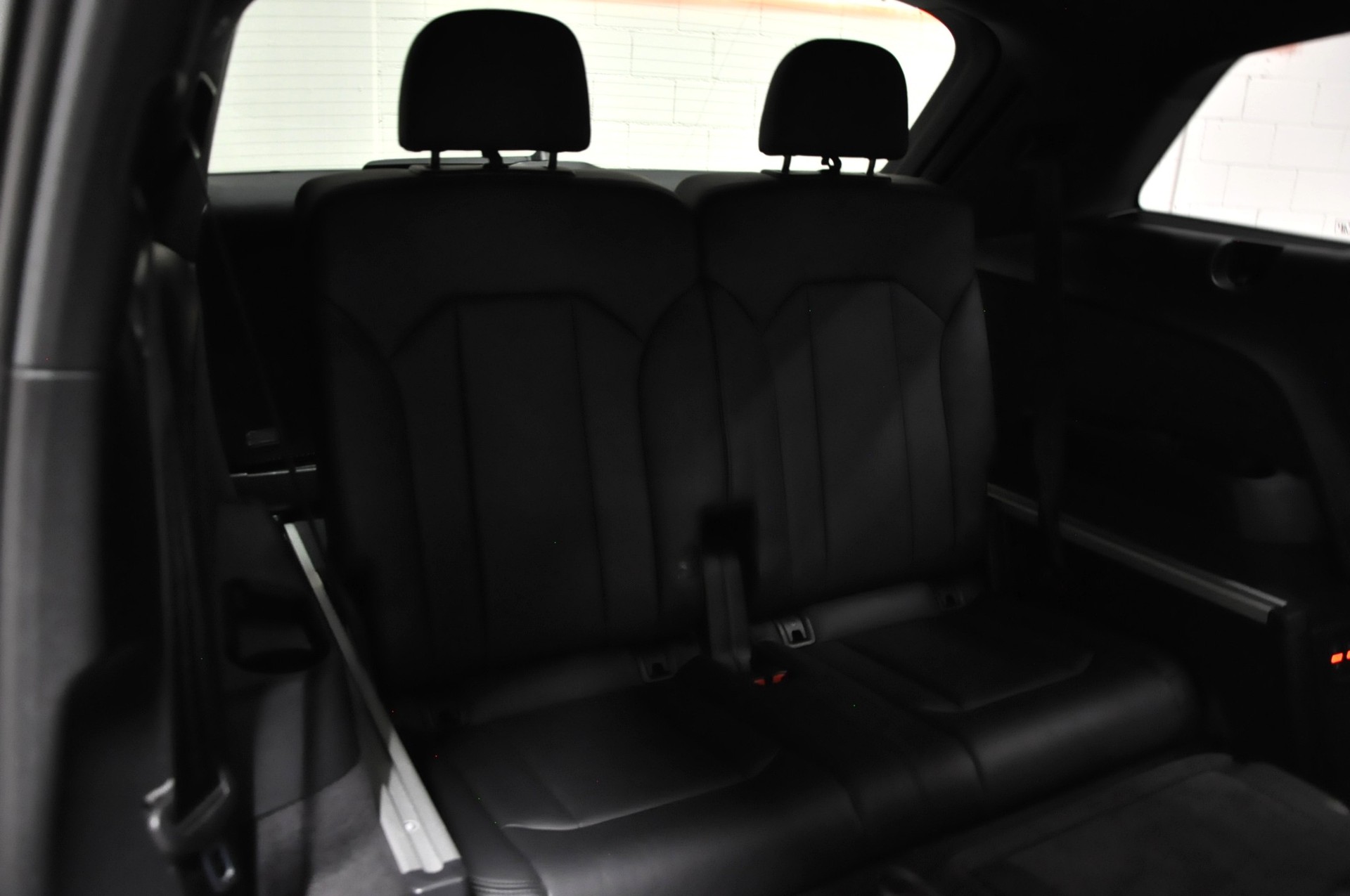 AUDI Q7 50 TDI quattro S Line tiptronic-image-16