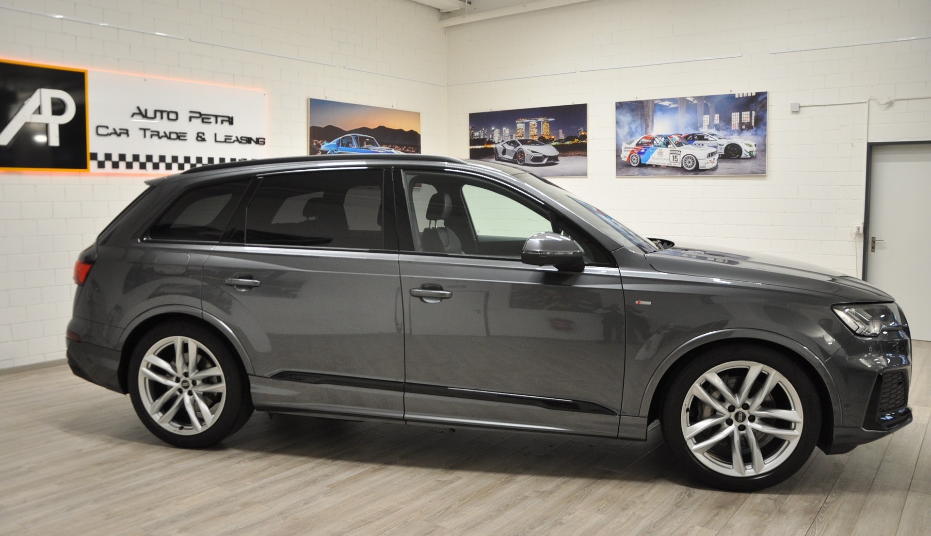 AUDI Q7 50 TDI quattro S Line tiptronic-image-5
