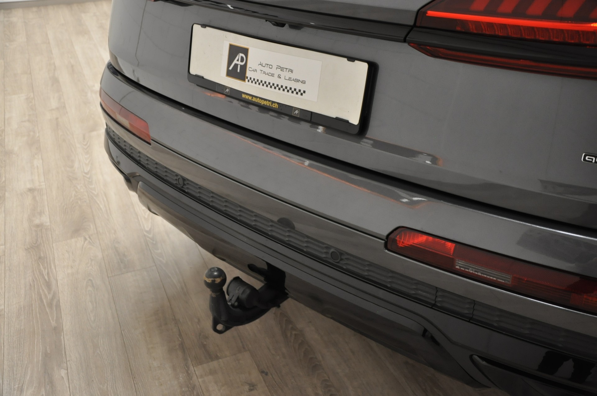 AUDI Q7 50 TDI quattro S Line tiptronic-image-29