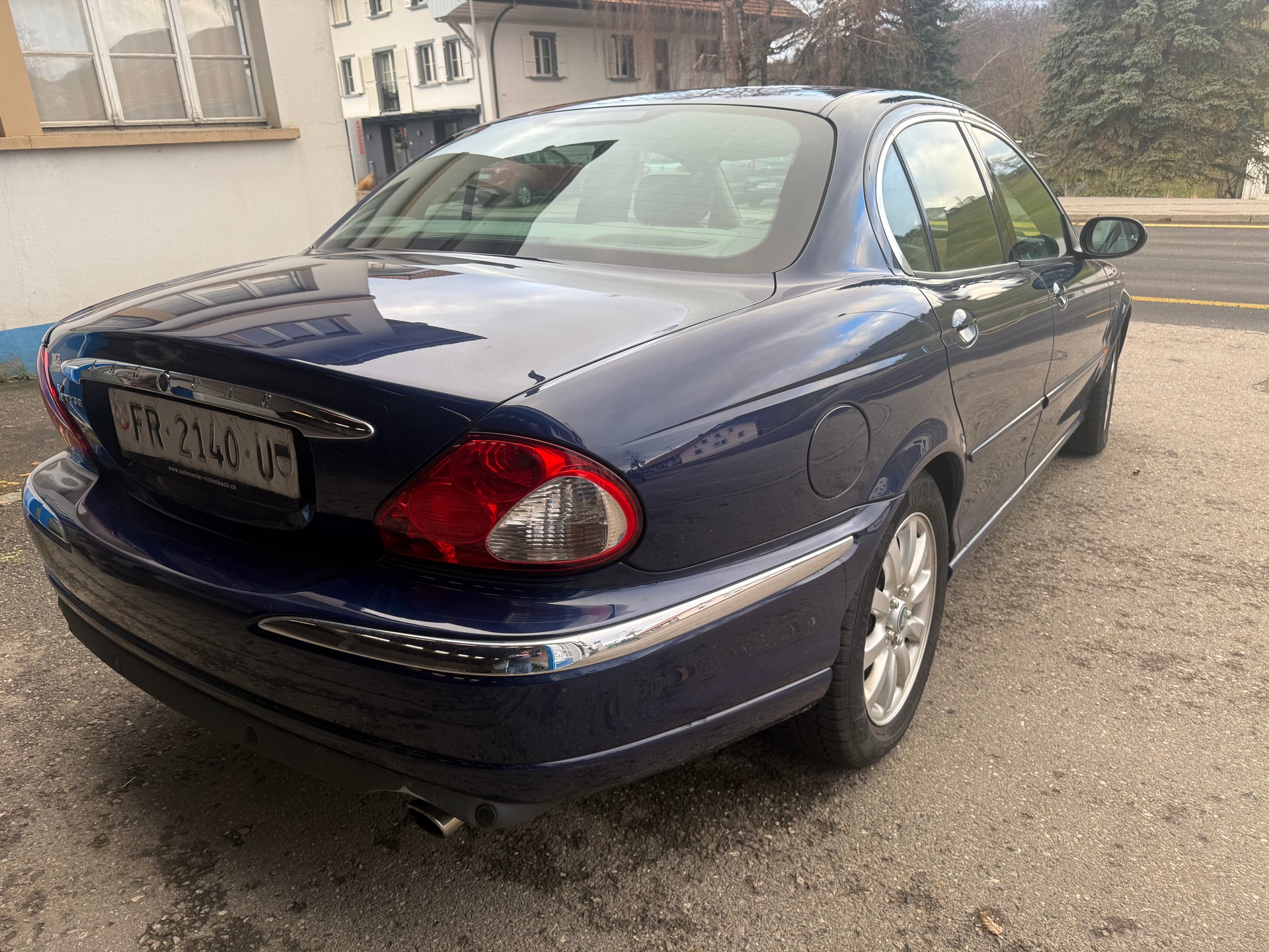 JAGUAR X-Type 2.5 V6 Traction4 Privilege-image-3