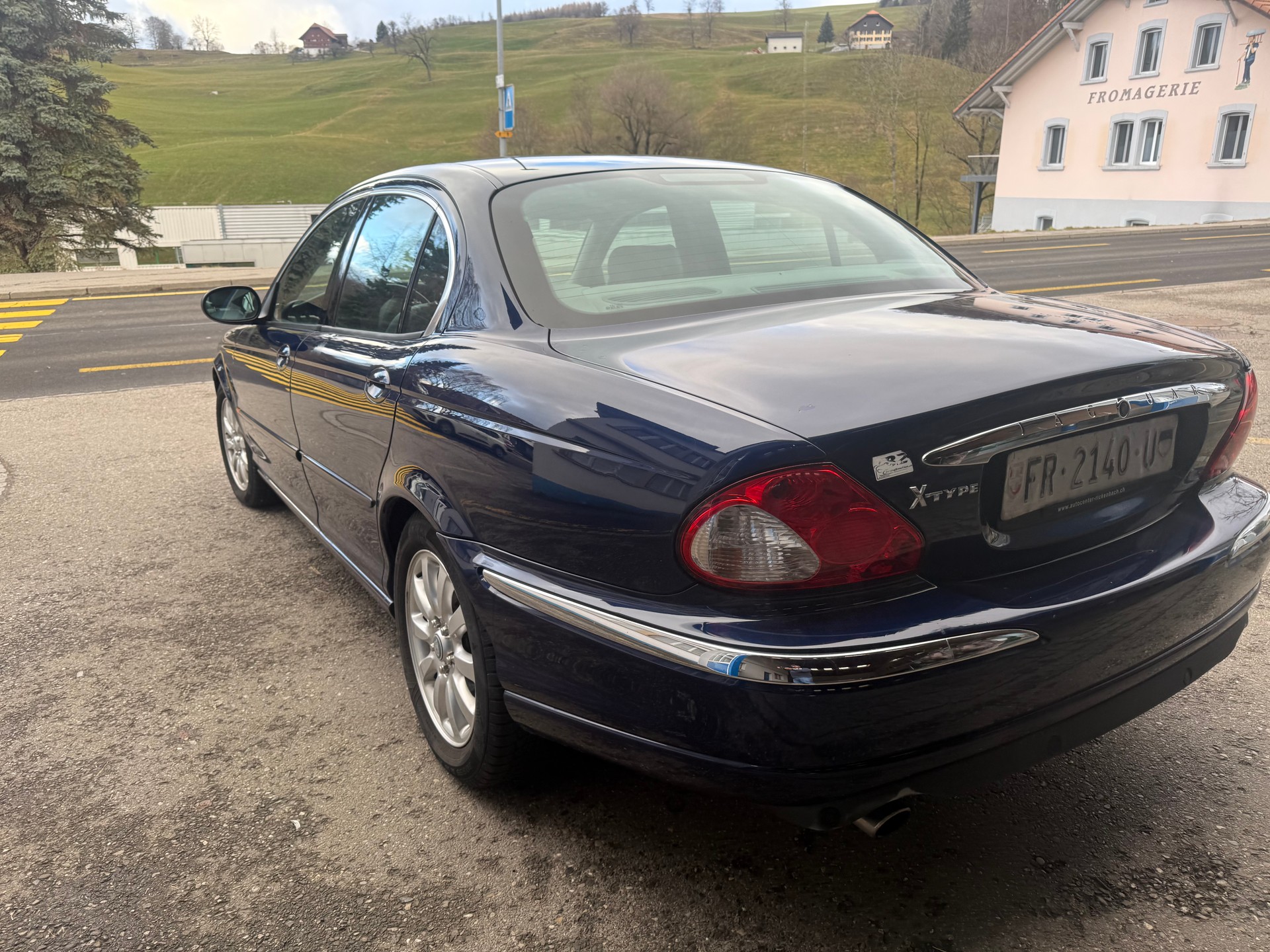 JAGUAR X-Type 2.5 V6 Traction4 Privilege-image-5