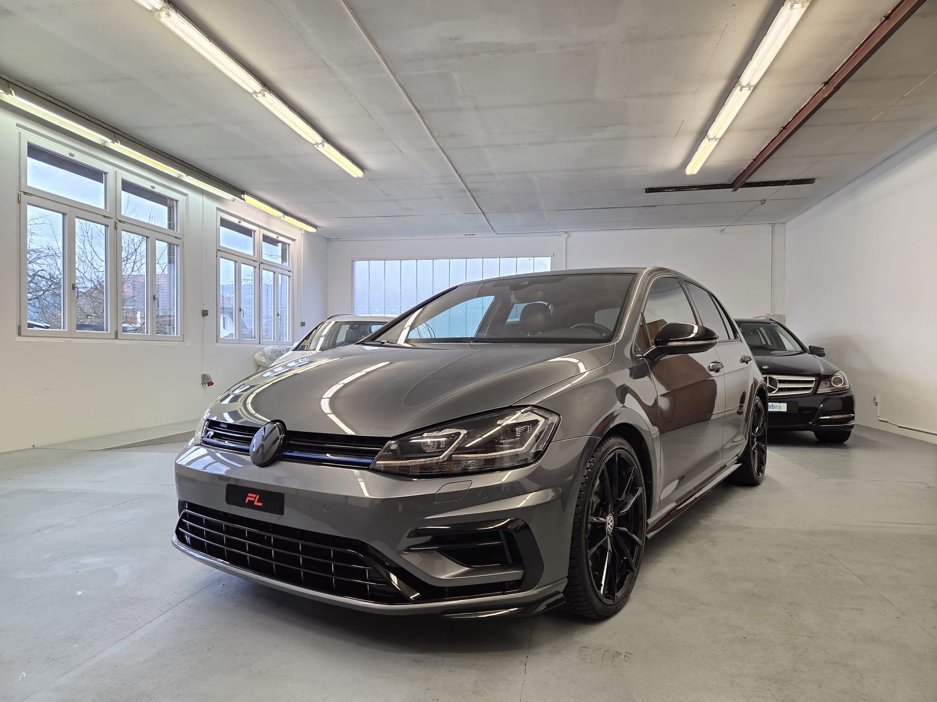 VW Golf 2.0 TSI R 4Motion DSG