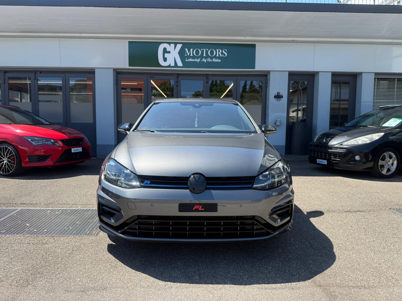 VW Golf 2.0 TSI R 4Motion DSG-image-7