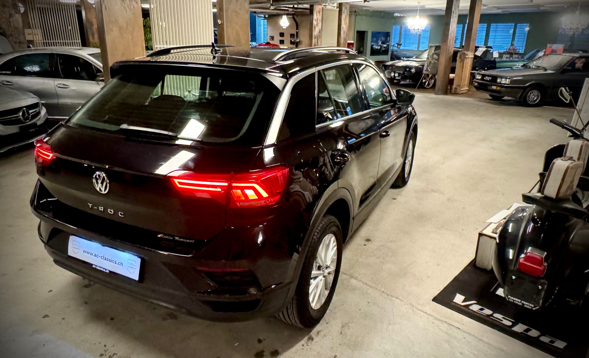VW T-Roc 1.0 TSI Advance-image-8