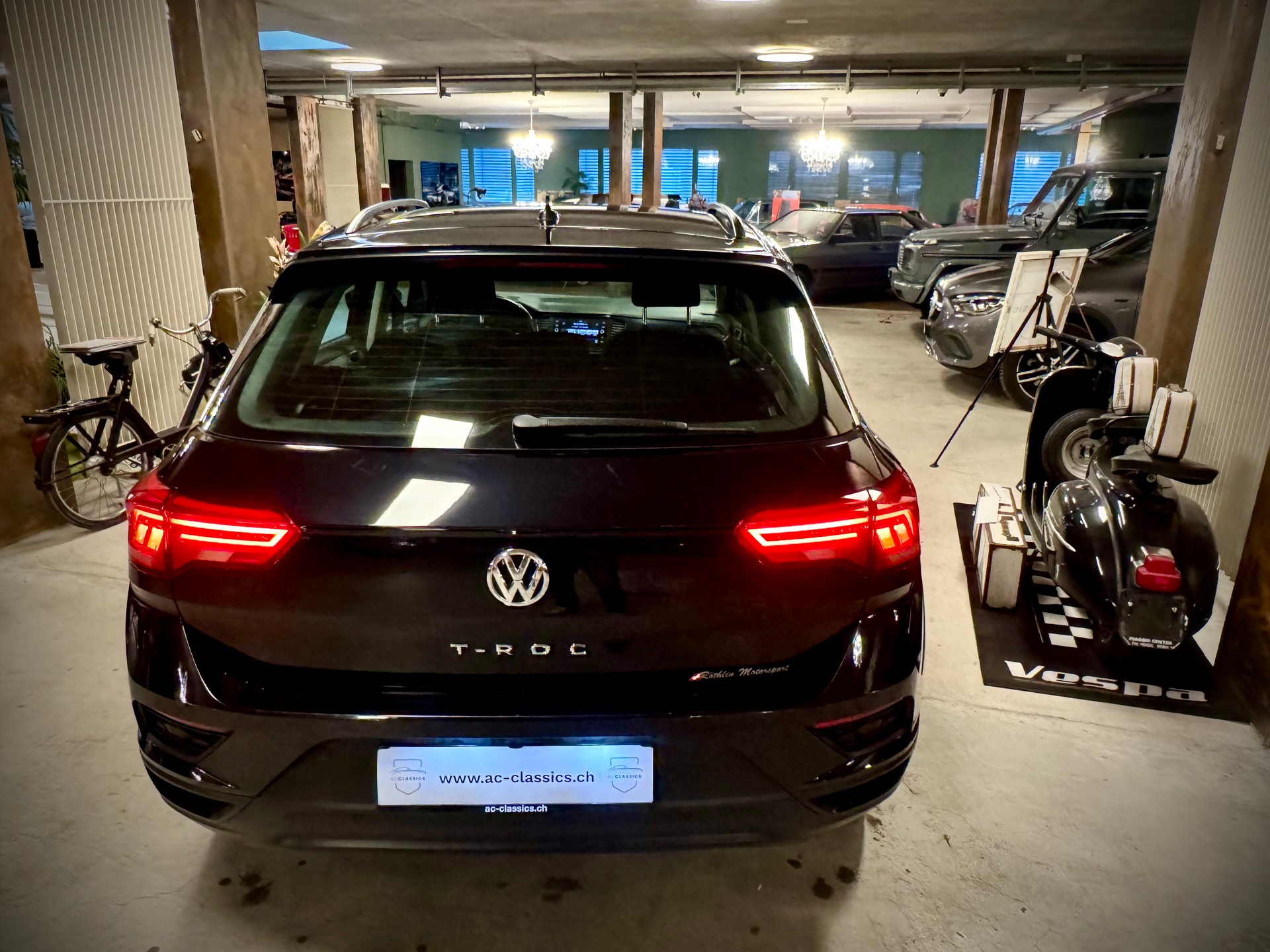 VW T-Roc 1.0 TSI Advance-image-10