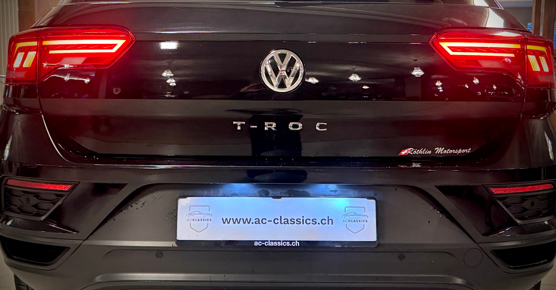 VW T-Roc 1.0 TSI Advance-image-12