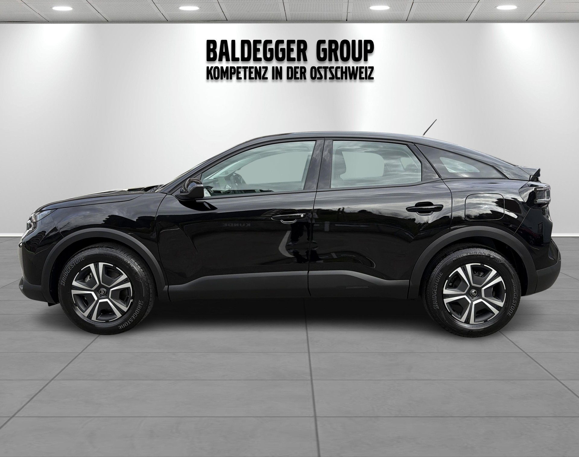 CITROEN C4 1.2 Hybrid You-showroom-element-1