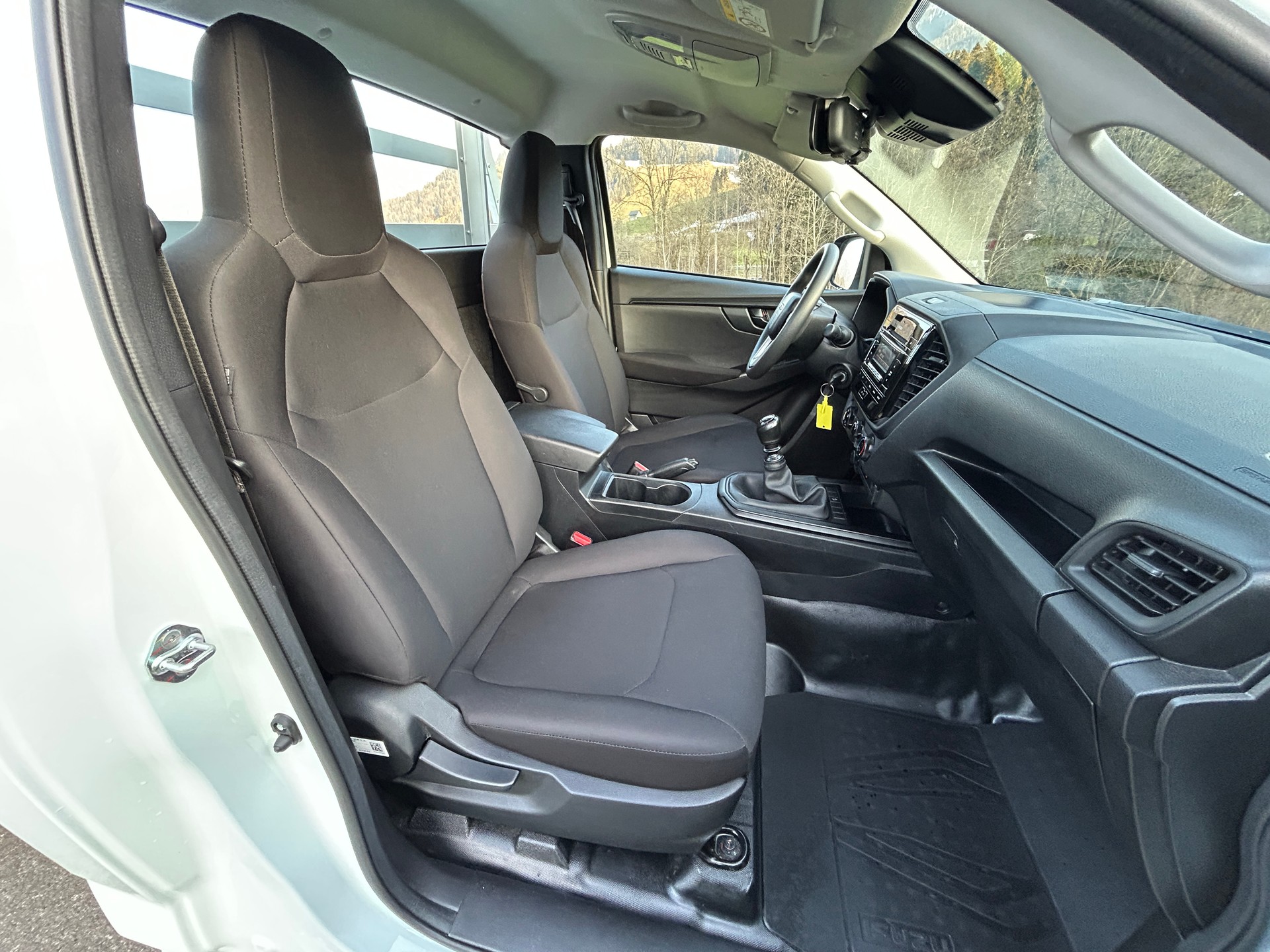 ISUZU D-MAX 1.9 SingleCab N60B 4x4-image-12