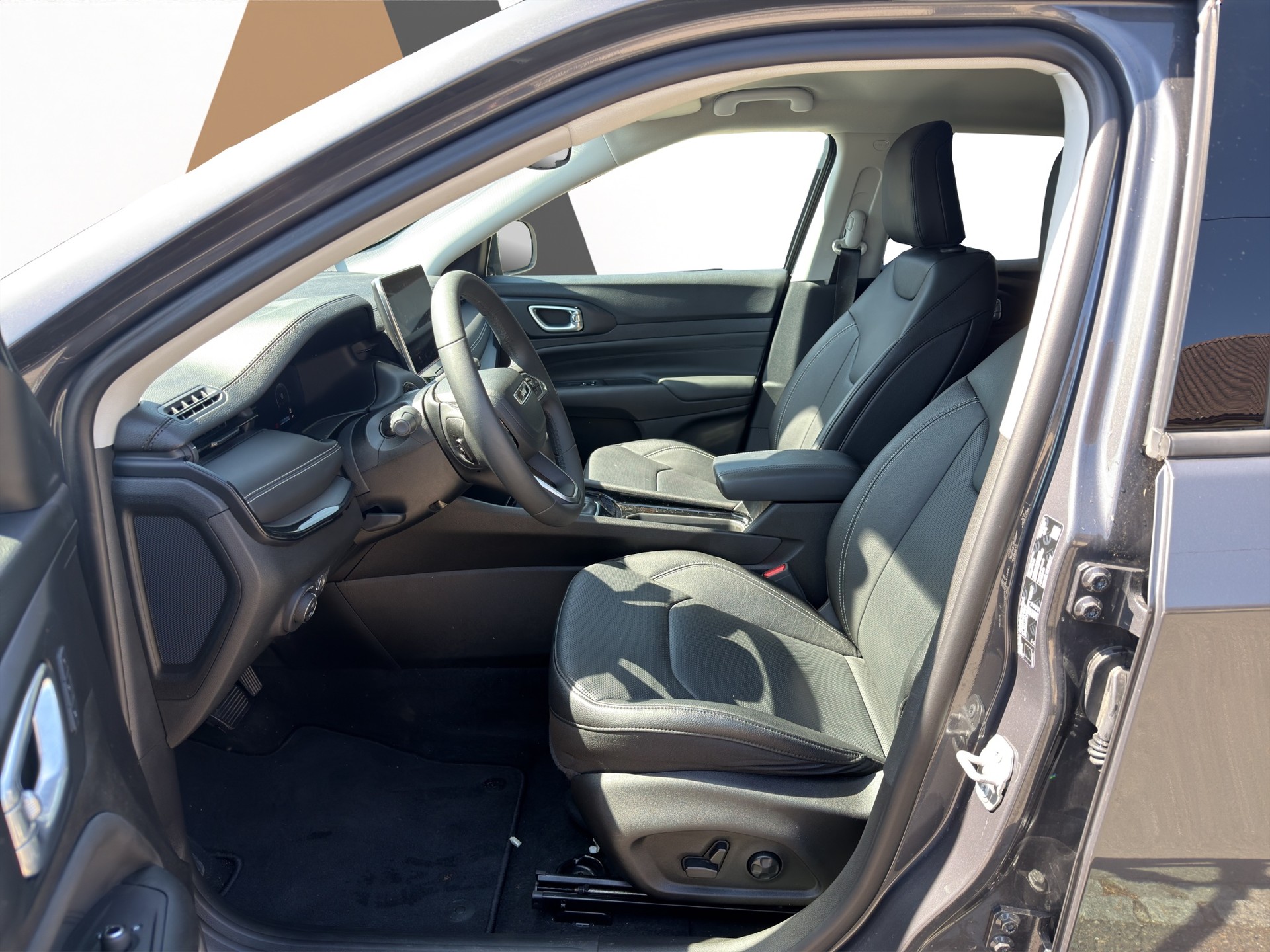 JEEP Compass 1.5 Turbo Summit MHEV-image-8