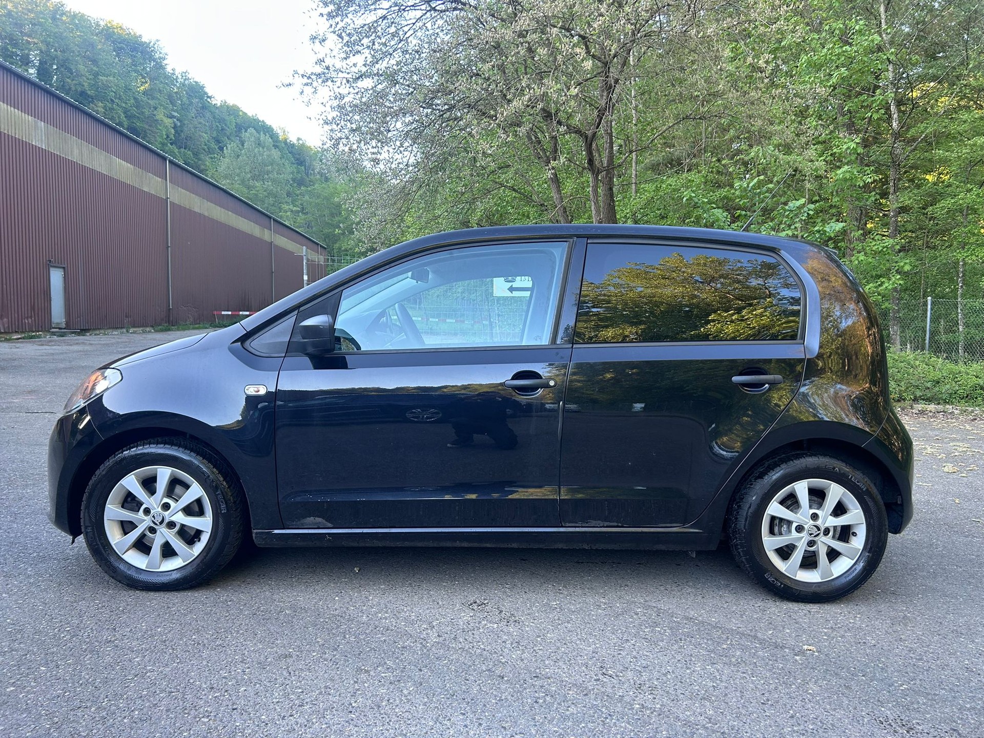 SKODA Citigo 1.0 G-tec Active-image-4