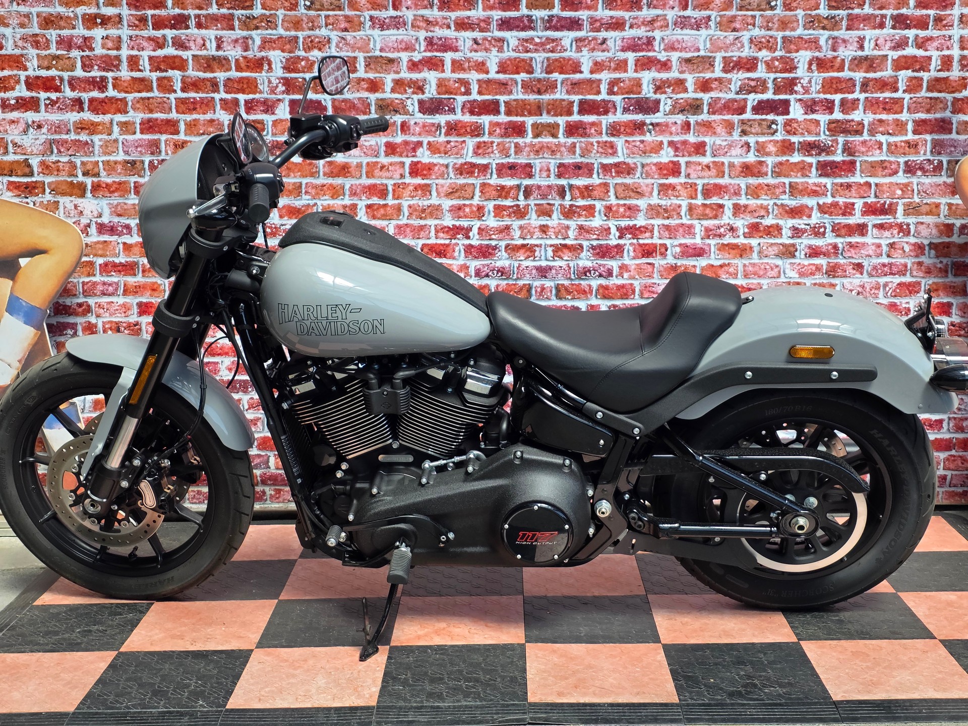 HARLEY-DAVIDSON FXLRS Low Rider S 117-showroom-element-2