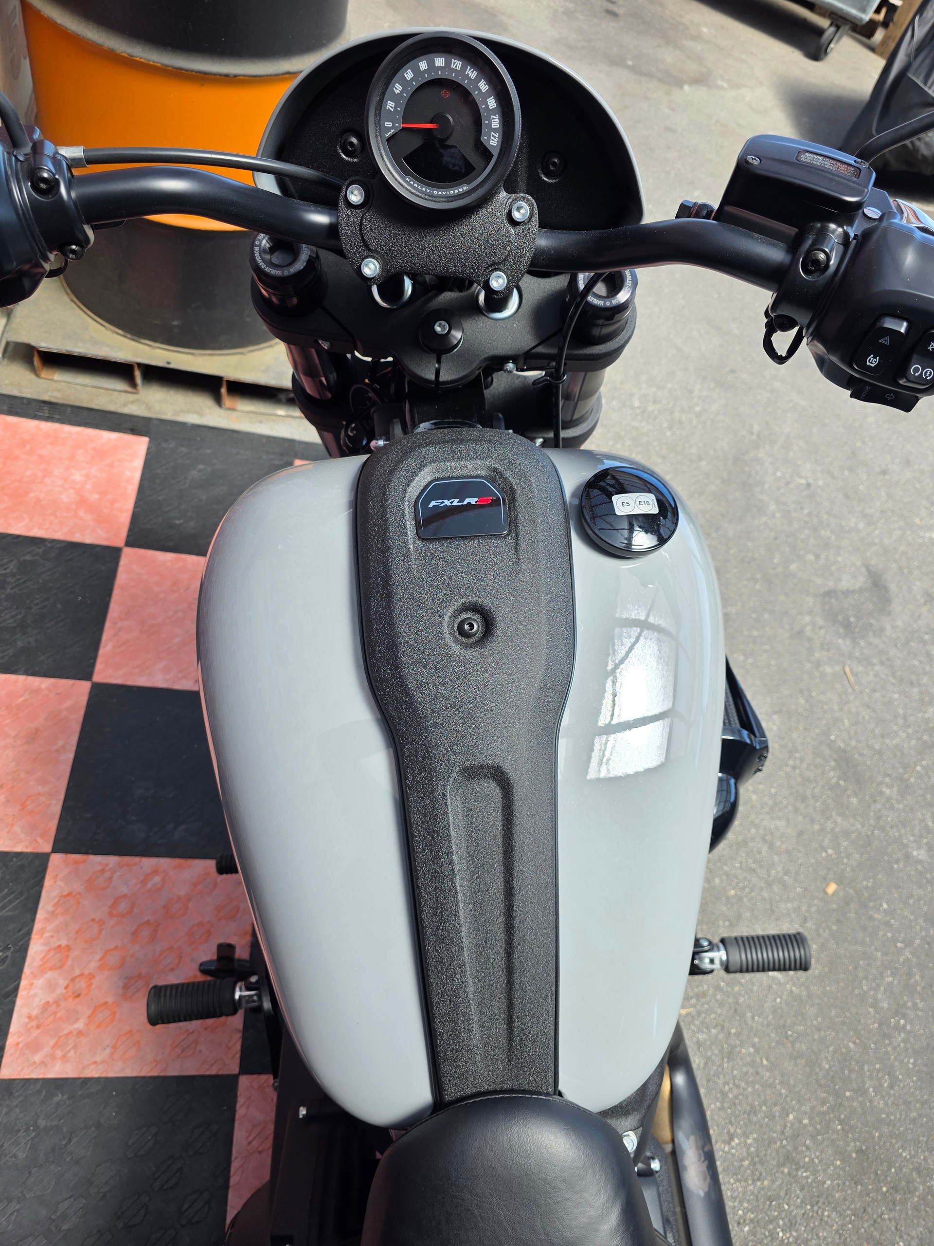 HARLEY-DAVIDSON FXLRS Low Rider S 117-image-10