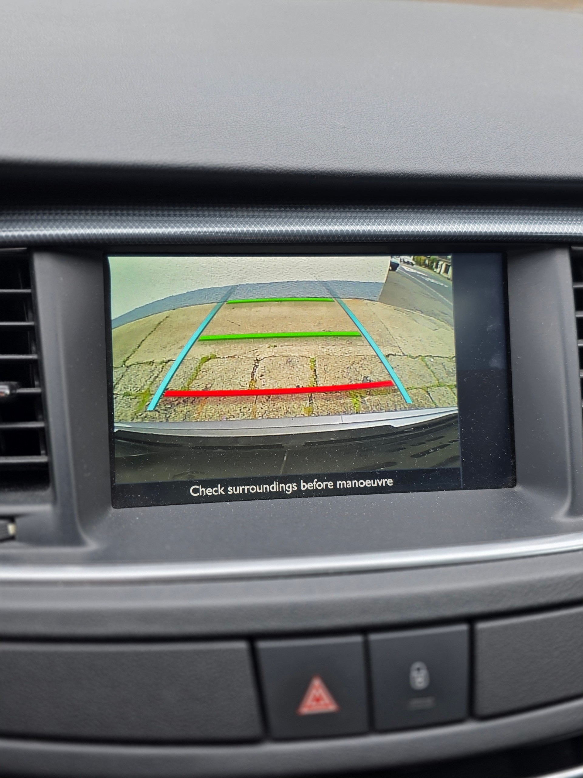 PEUGEOT 508 SW 2.0 BlueHDi EAT6-image-9