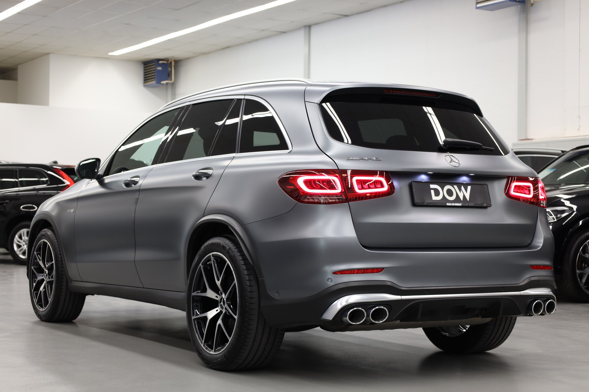 MERCEDES-BENZ GLC 43 AMG 4m-image-6