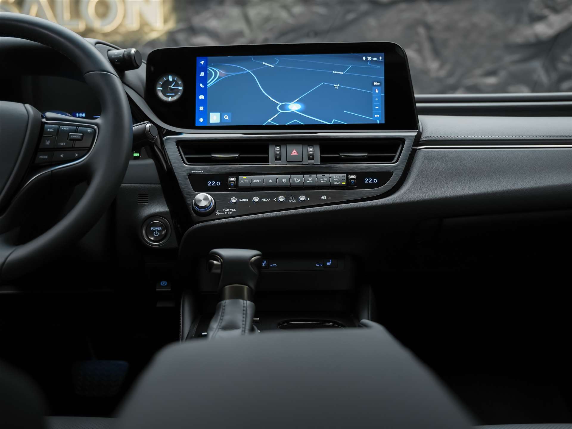 LEXUS ES 300h Excellence *Panorama*Lenkradheizung*El. Sitze*-image-20