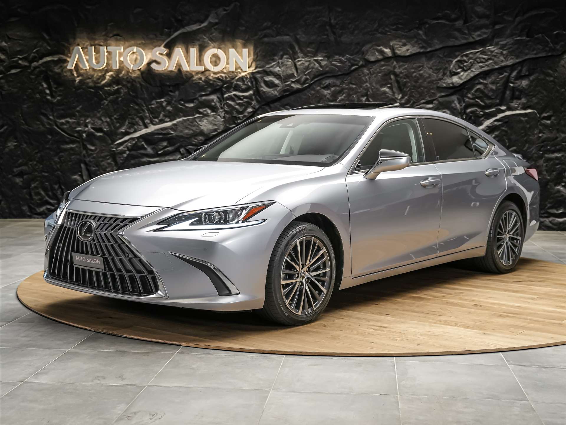 LEXUS ES 300h Excellence *Panorama*Lenkradheizung*El. Sitze*-showroom-element-1