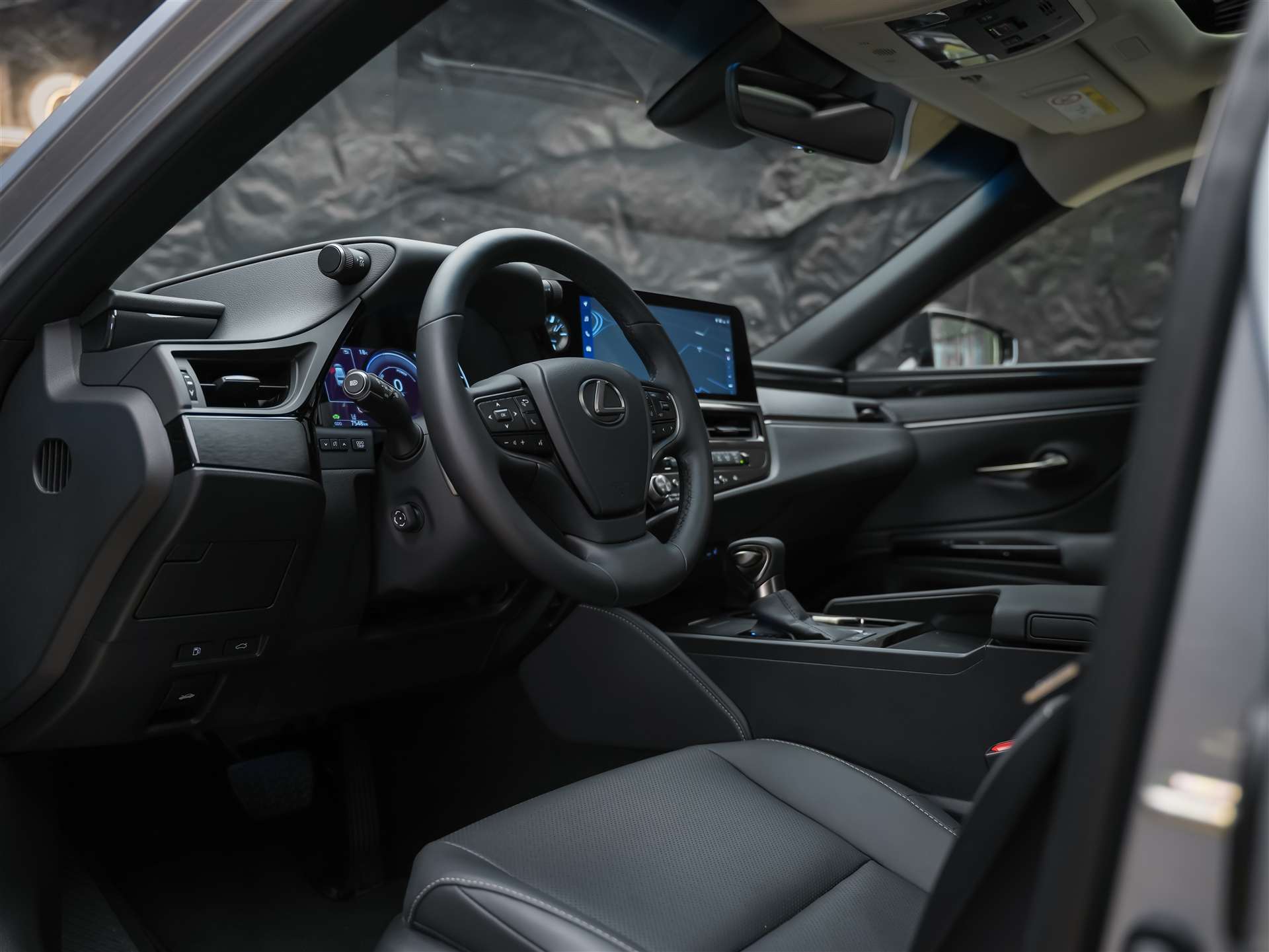 LEXUS ES 300h Excellence *Panorama*Lenkradheizung*El. Sitze*-image-8