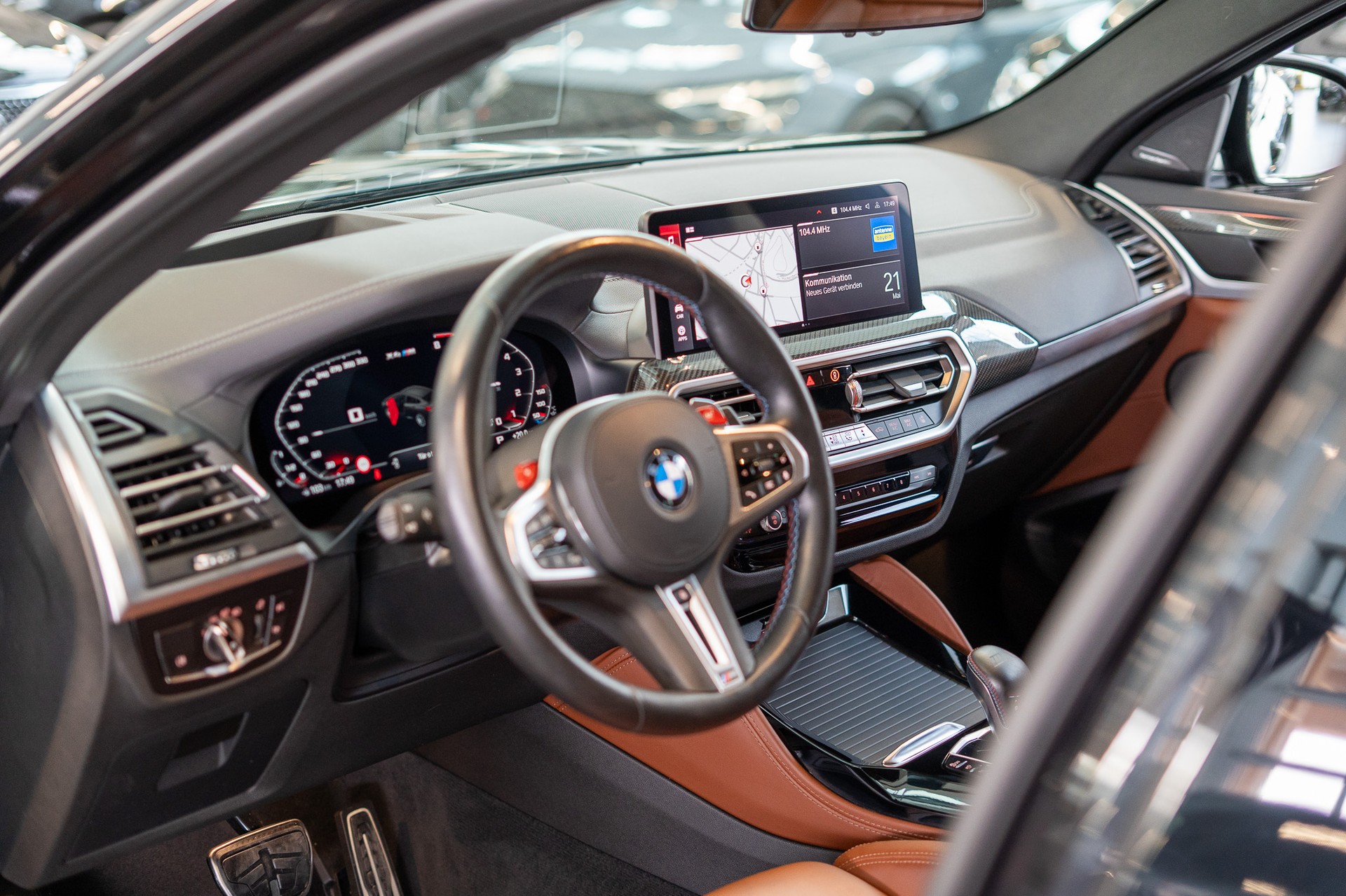 BMW X4 M Competition / Head-Up Display / Harman Kardon / 360° Kamera-image-8