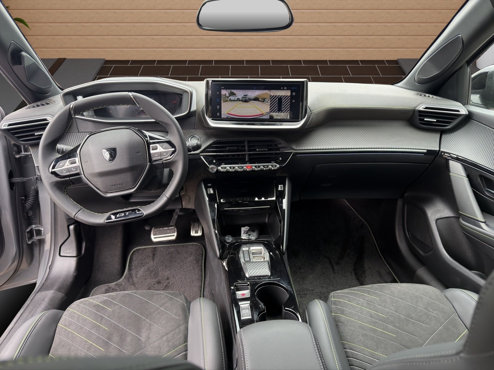 PEUGEOT 208 NEW 1.2 Hybrid 145 GT-image-5