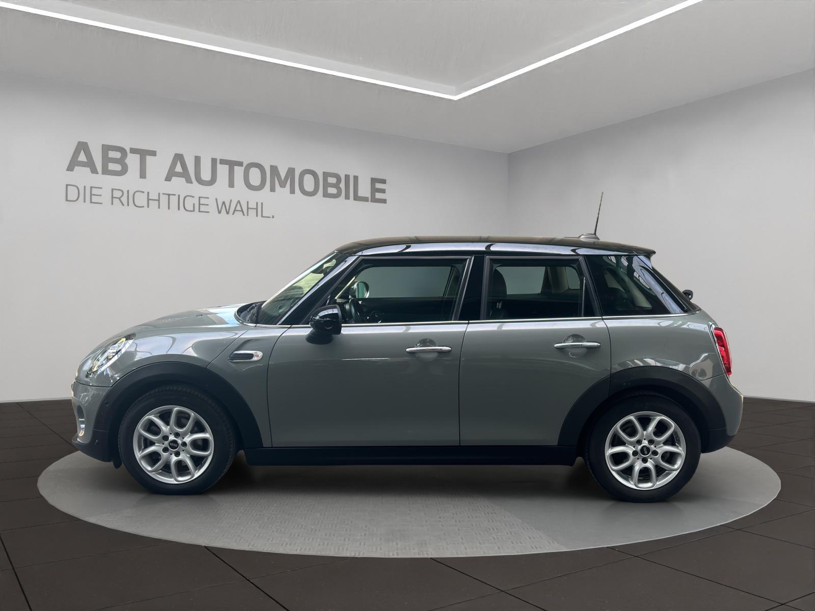 MINI F55 1.5i Cooper-showroom-element-2
