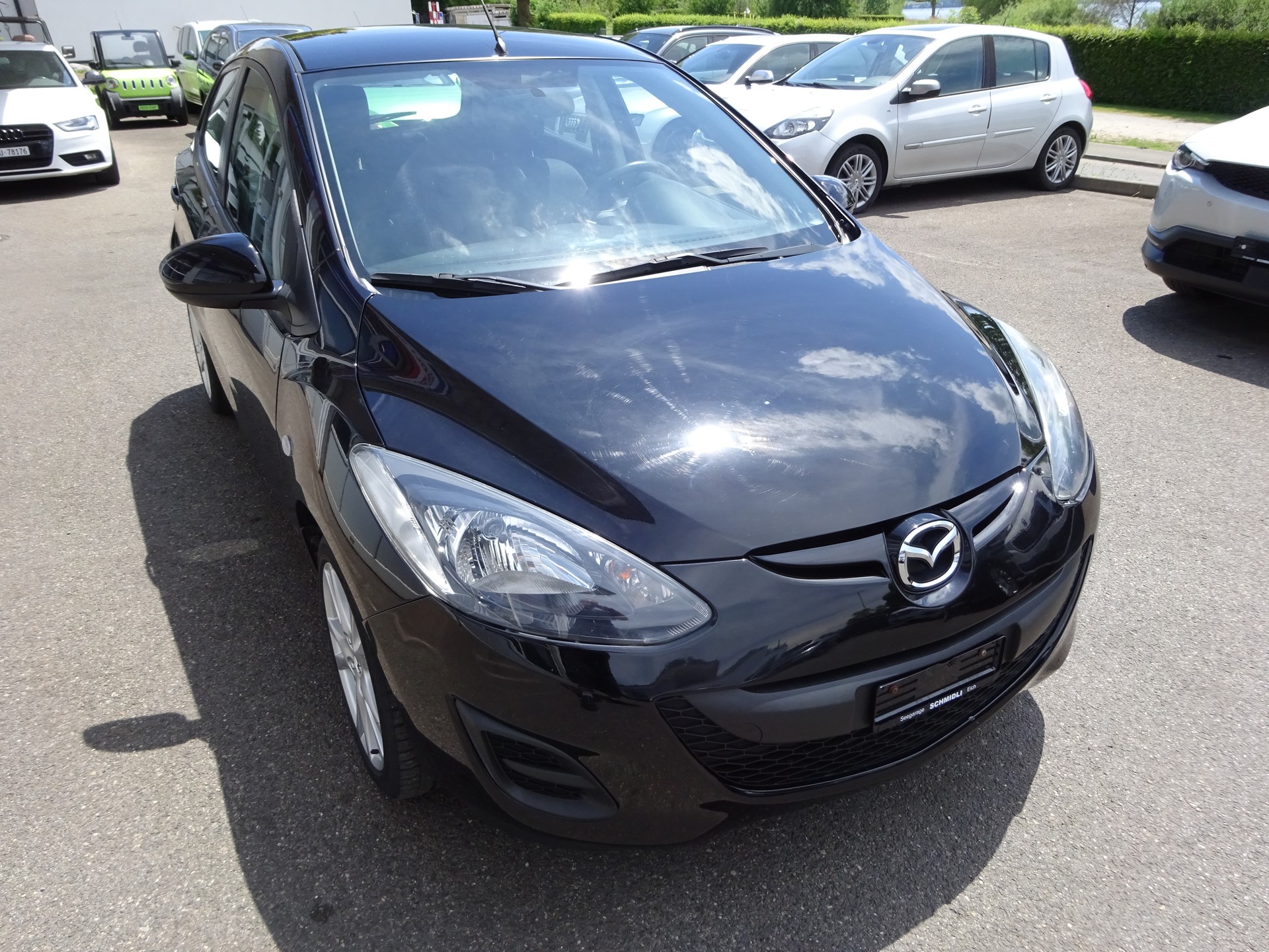 MAZDA 2 1.5i 16V Exclusive Automatic-showroom-element-3