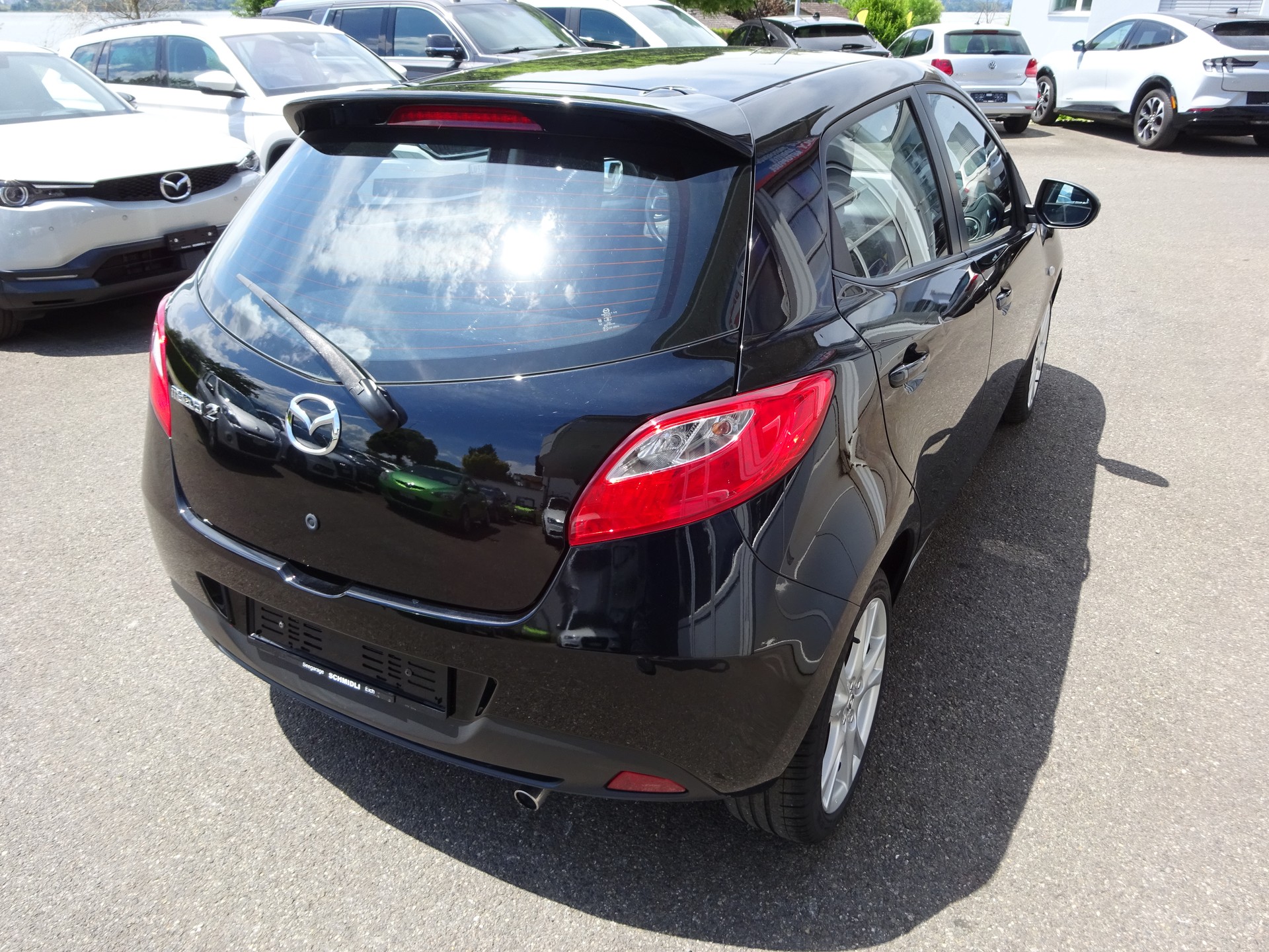 MAZDA 2 1.5i 16V Exclusive Automatic-showroom-element-2
