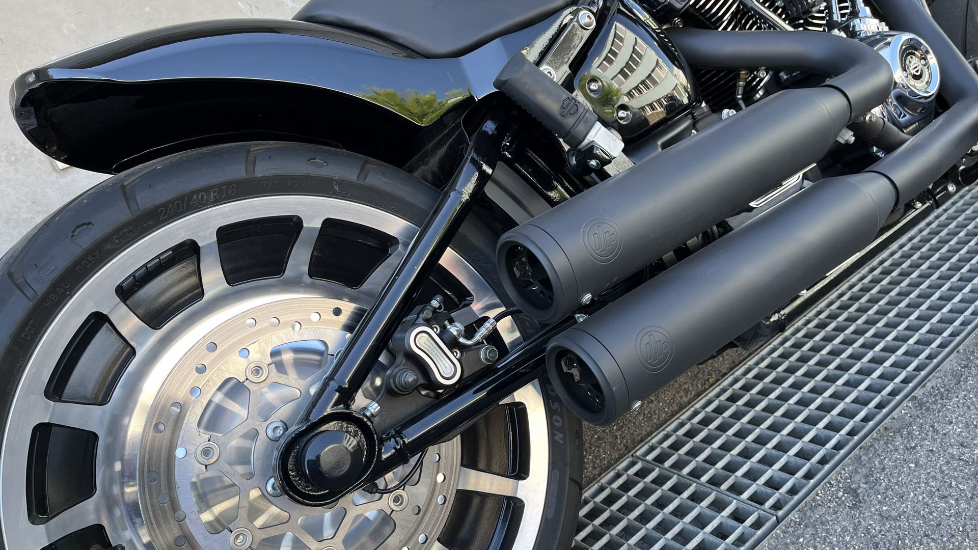 HARLEY-DAVIDSON FLFBS Fat Boy 114-image-15