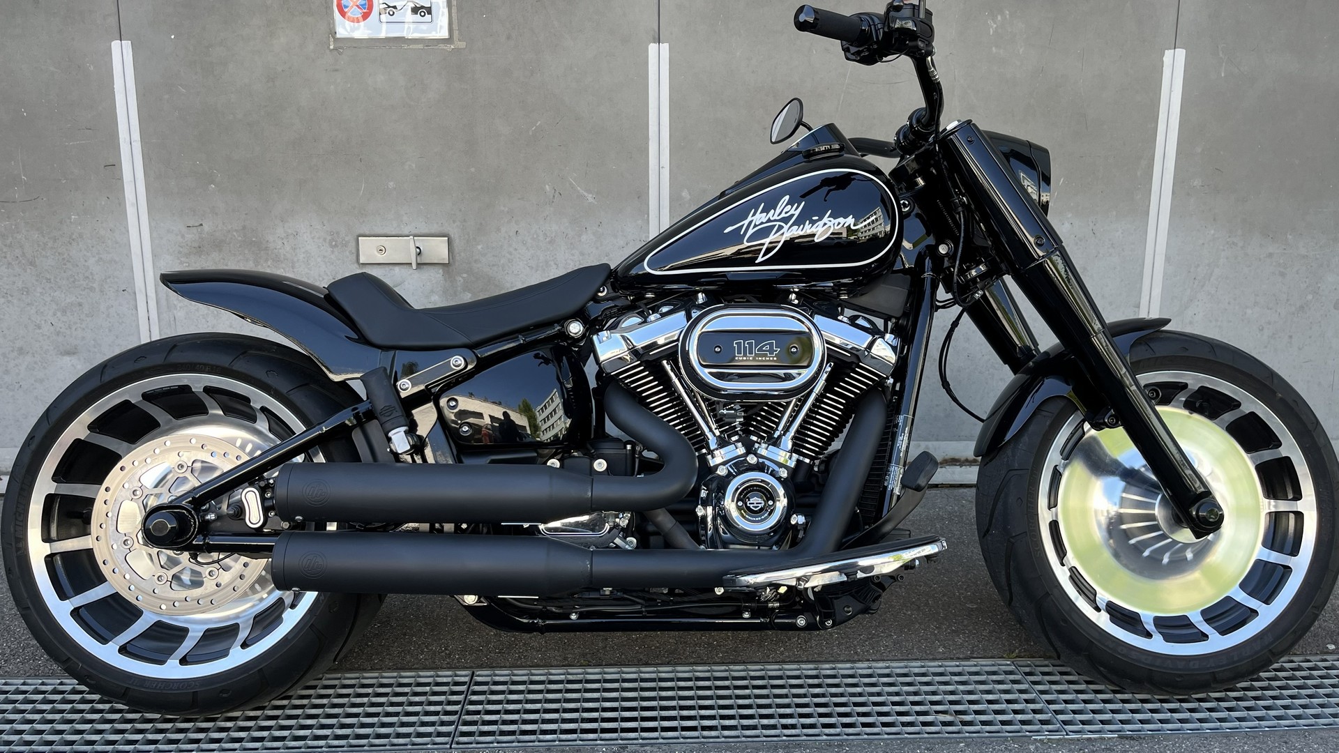 HARLEY-DAVIDSON FLFBS Fat Boy 114