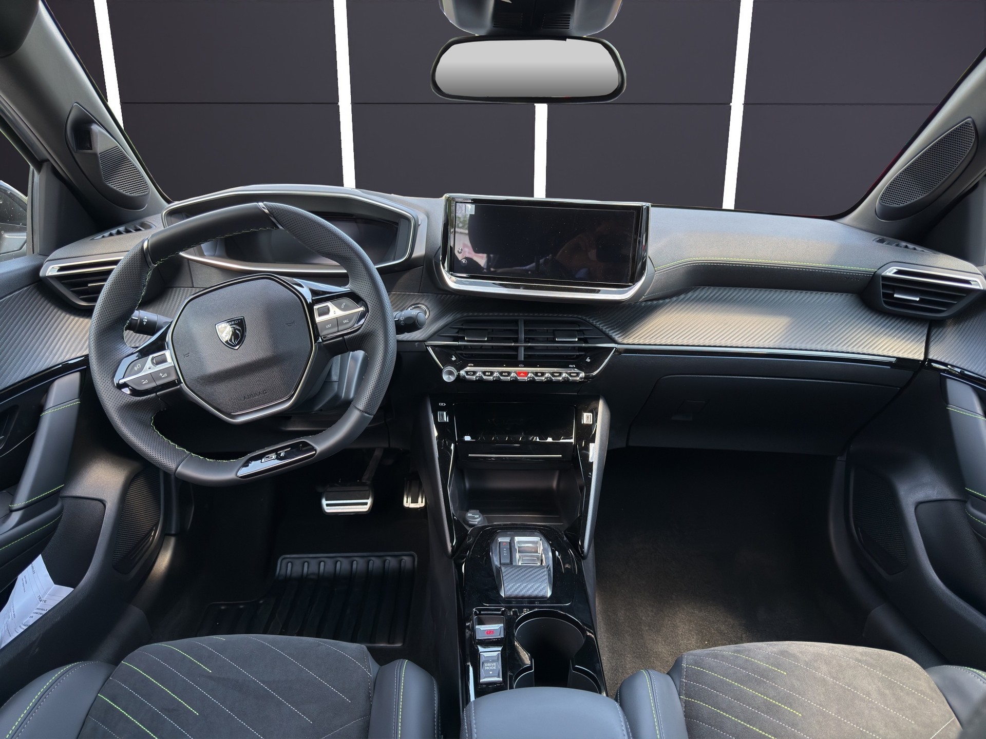 PEUGEOT 208 1.2 MHEV GT-image-7
