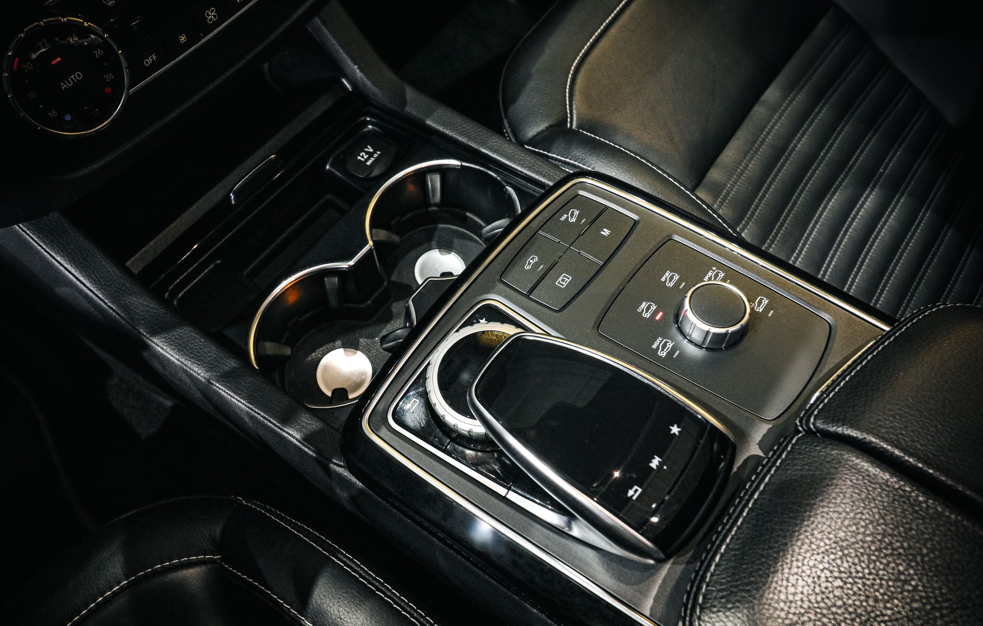 MERCEDES-BENZ GLE 43 AMG Coupé 4Matic 9G-Tronic-image-16