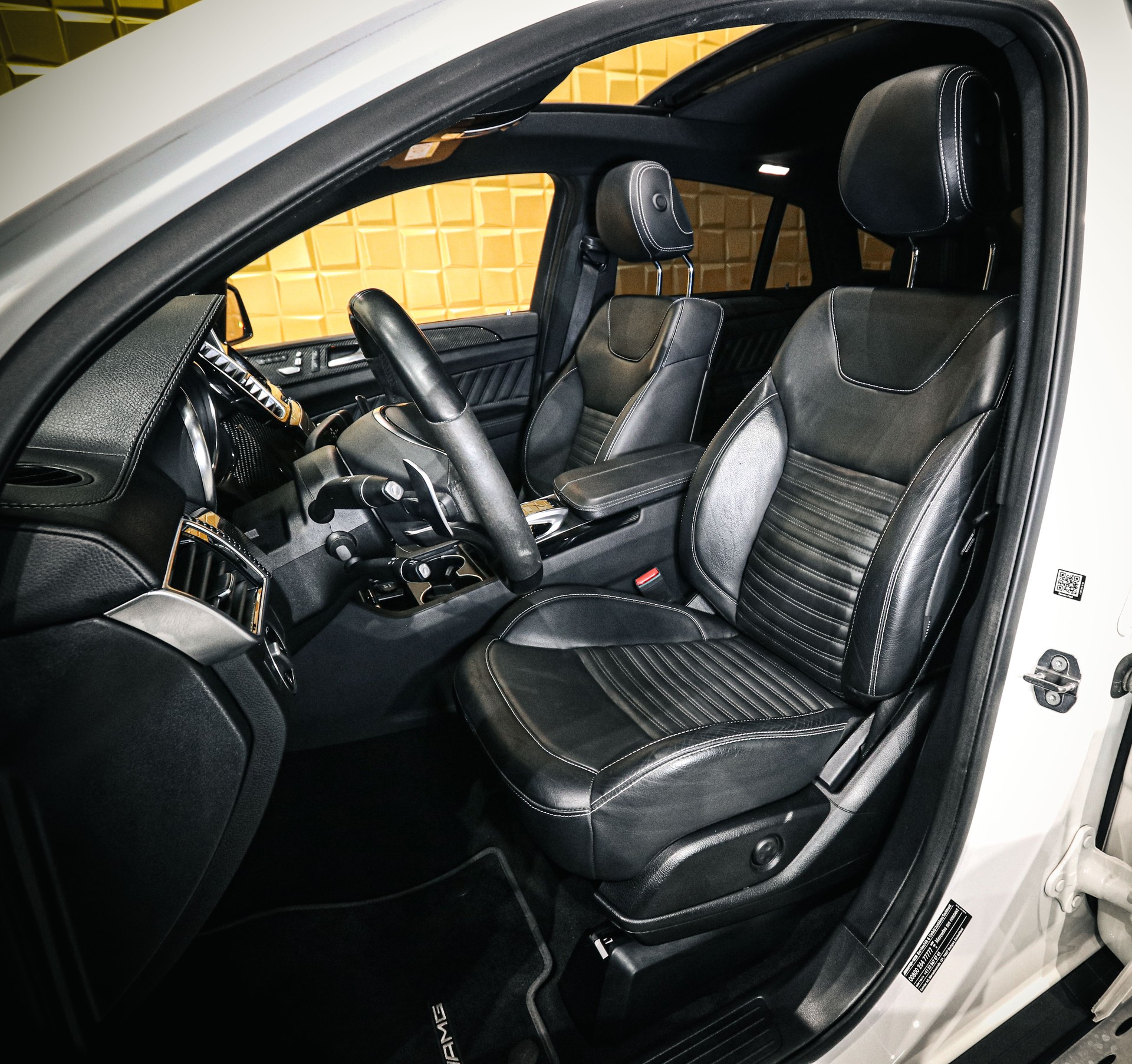 MERCEDES-BENZ GLE 43 AMG Coupé 4Matic 9G-Tronic-image-9