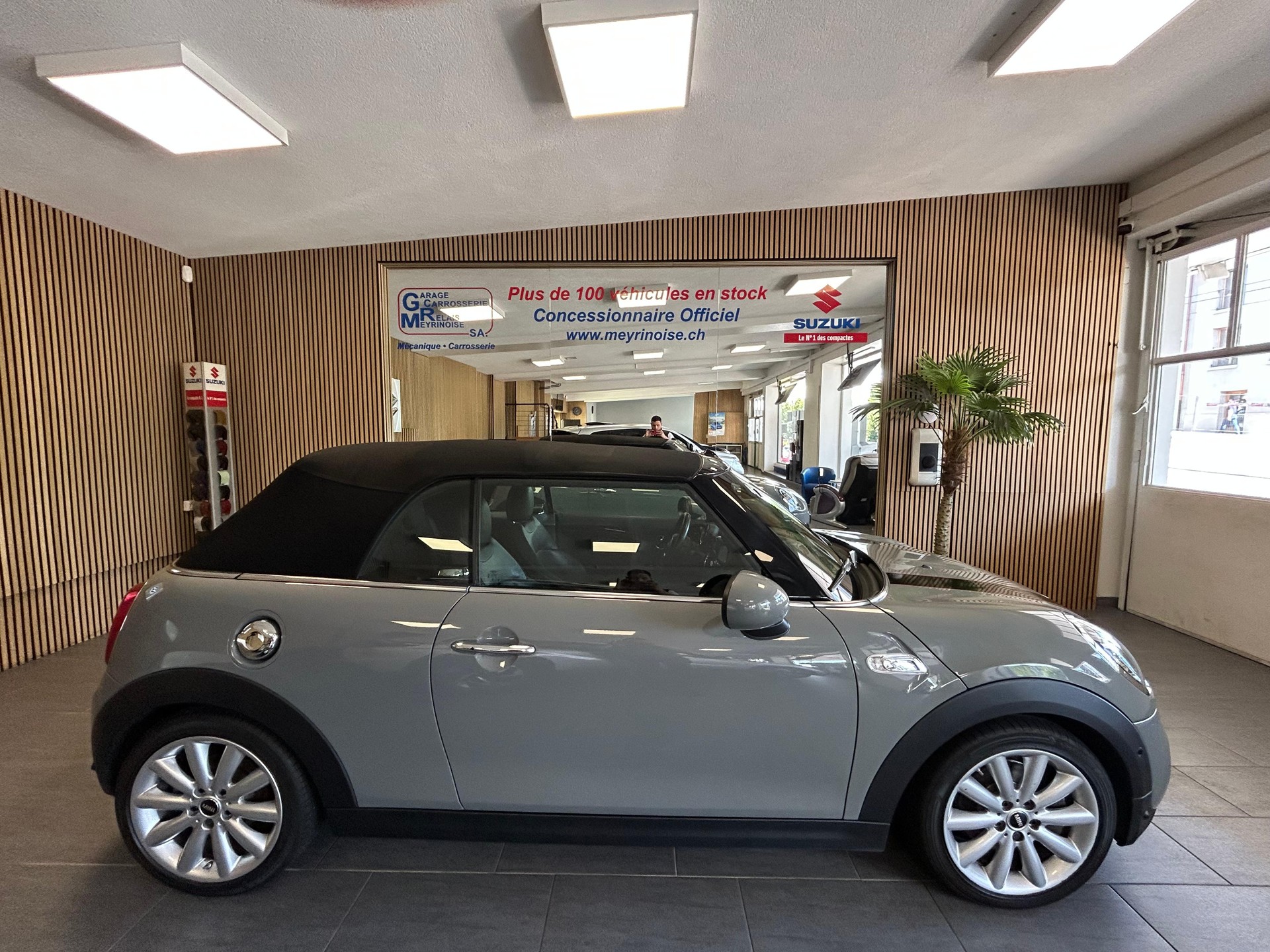 MINI Cabrio F57 2.0i Cooper S CABRIOLET-showroom-element-1