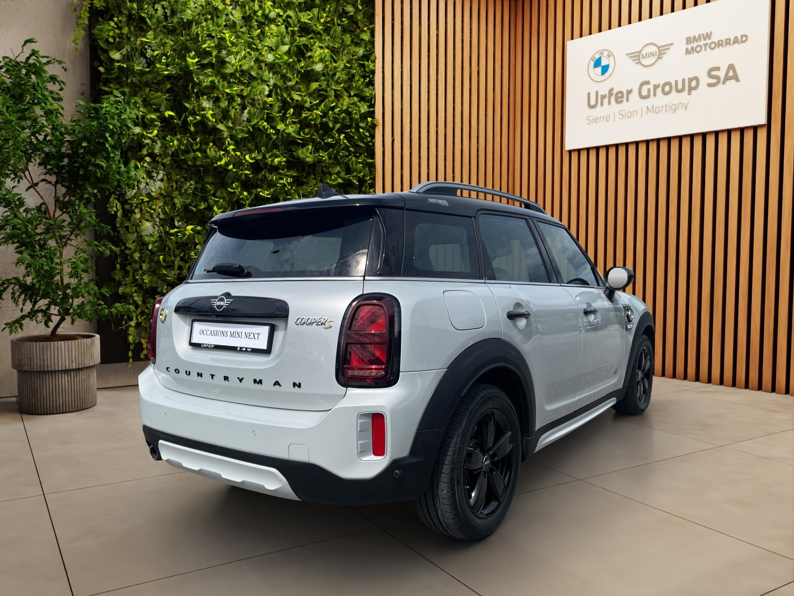 MINI Countryman Cooper SE ALL4 PHEV Steptronic (CH)⛽ + 🔌-image-6