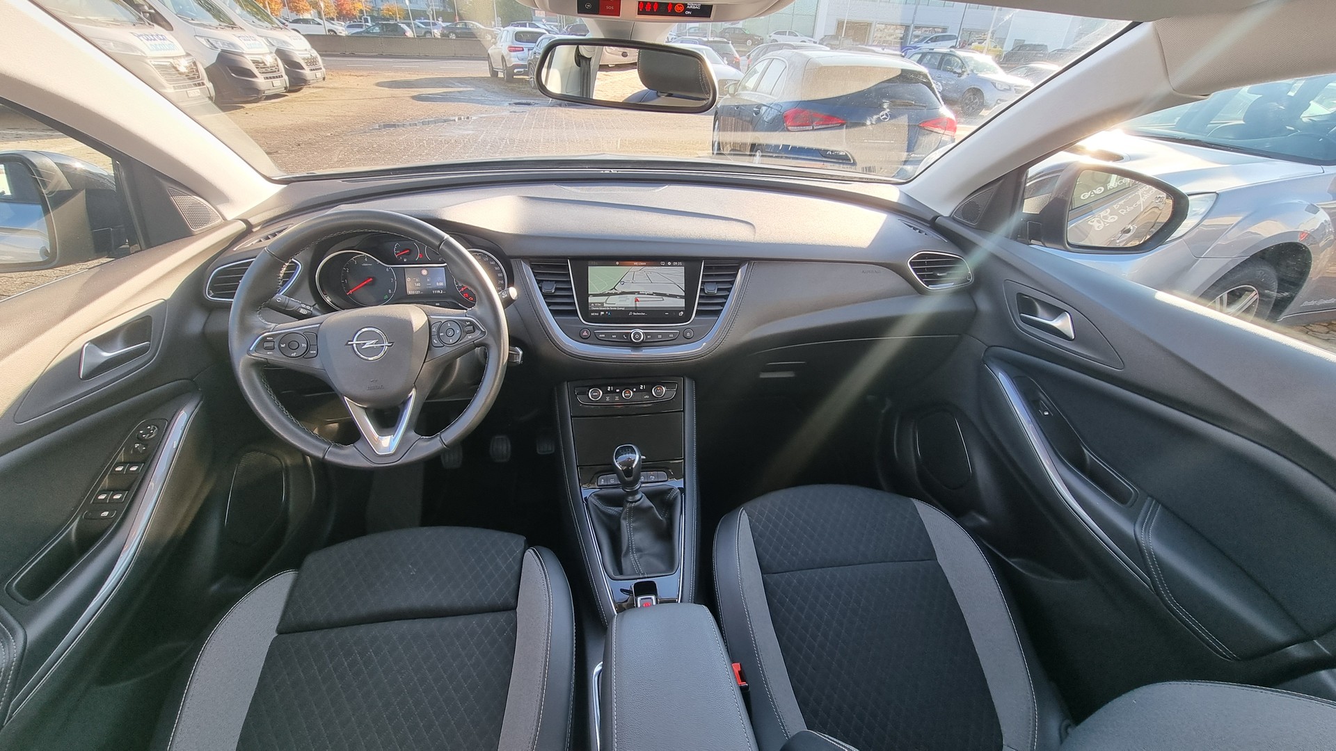 OPEL Grandland X 1.2i TP Excellence-image-8