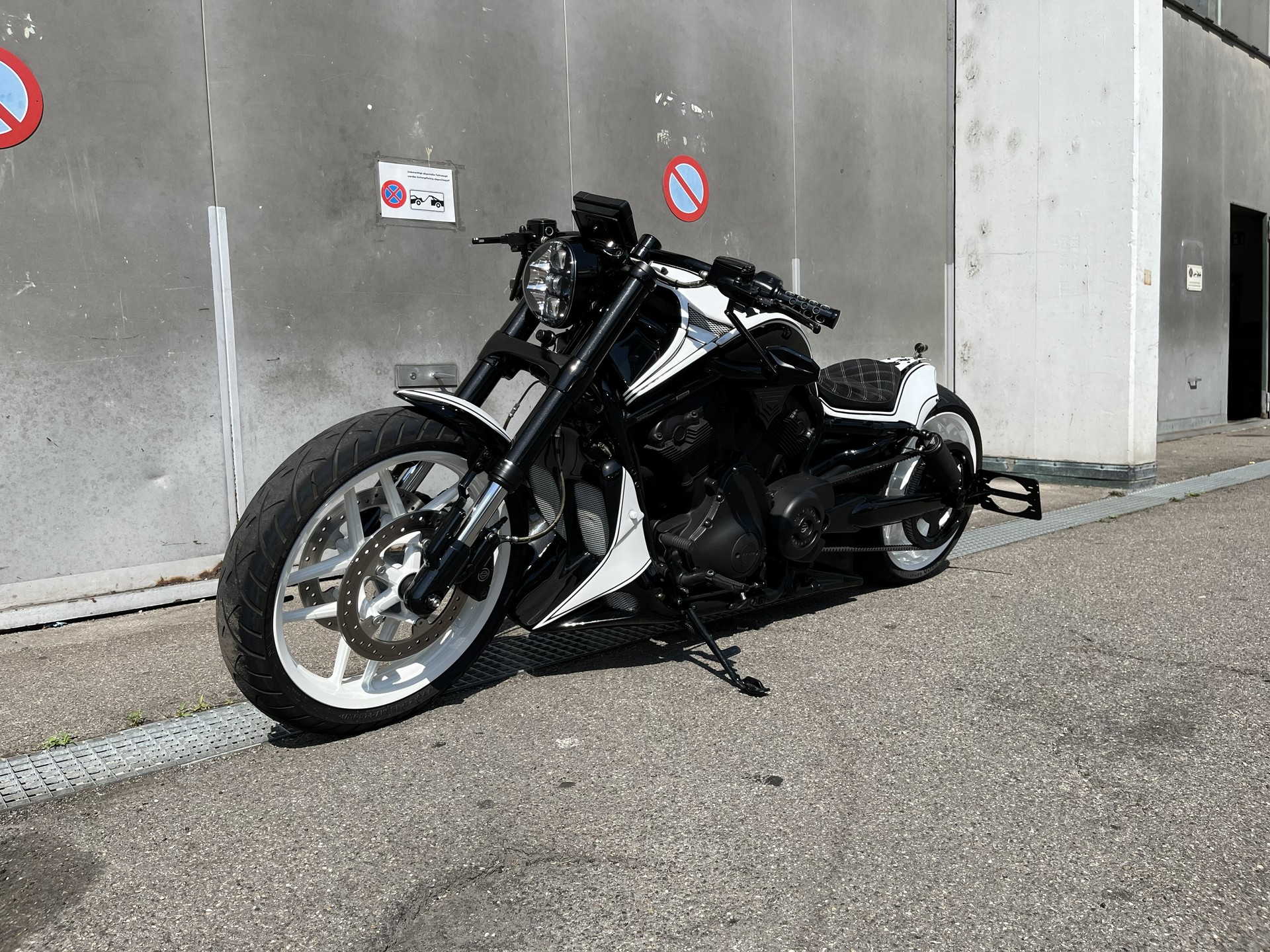 HARLEY-DAVIDSON VRSCF V-Rod Muscle ABS-image-7