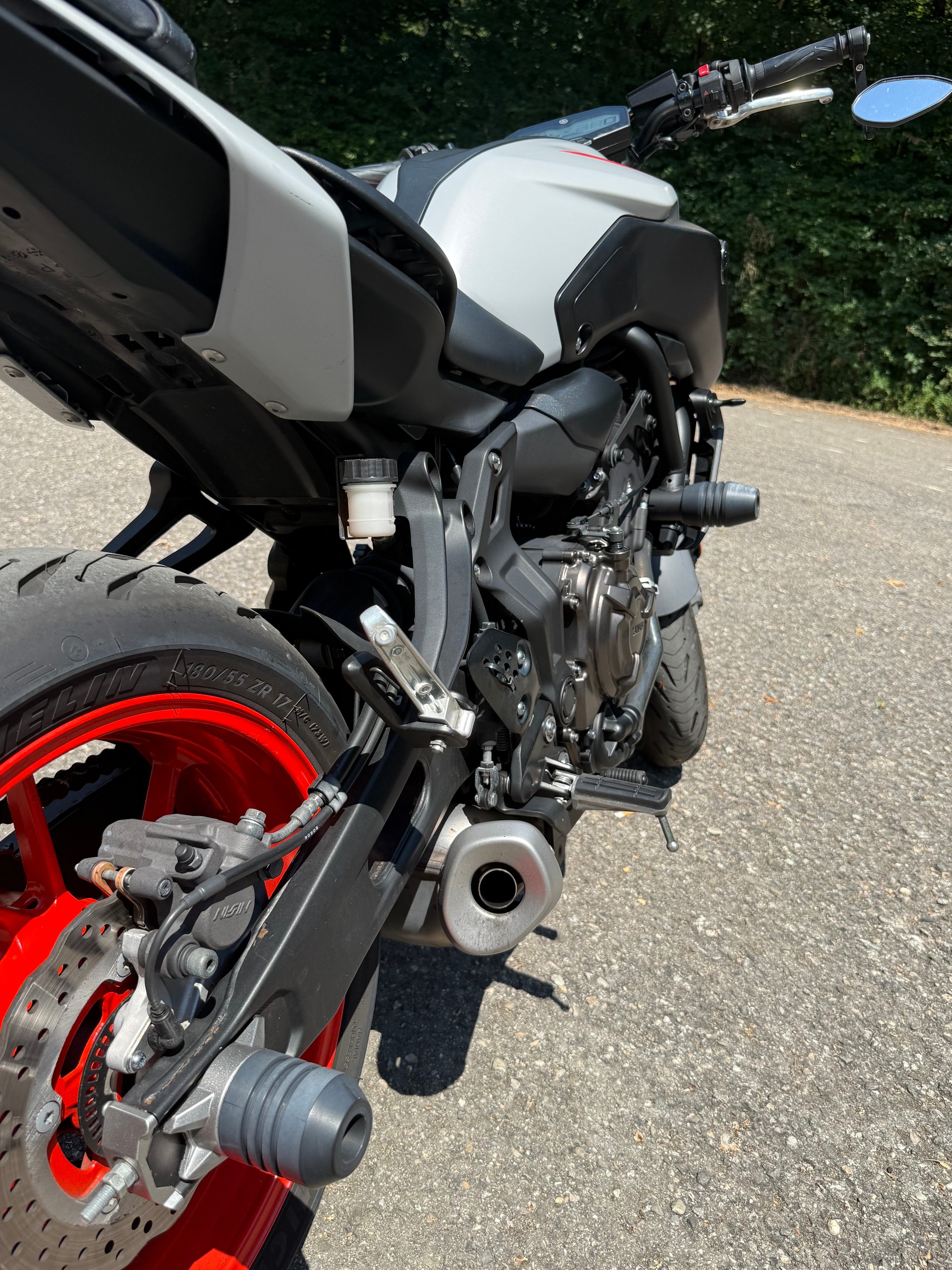 YAMAHA MT-07-image-6