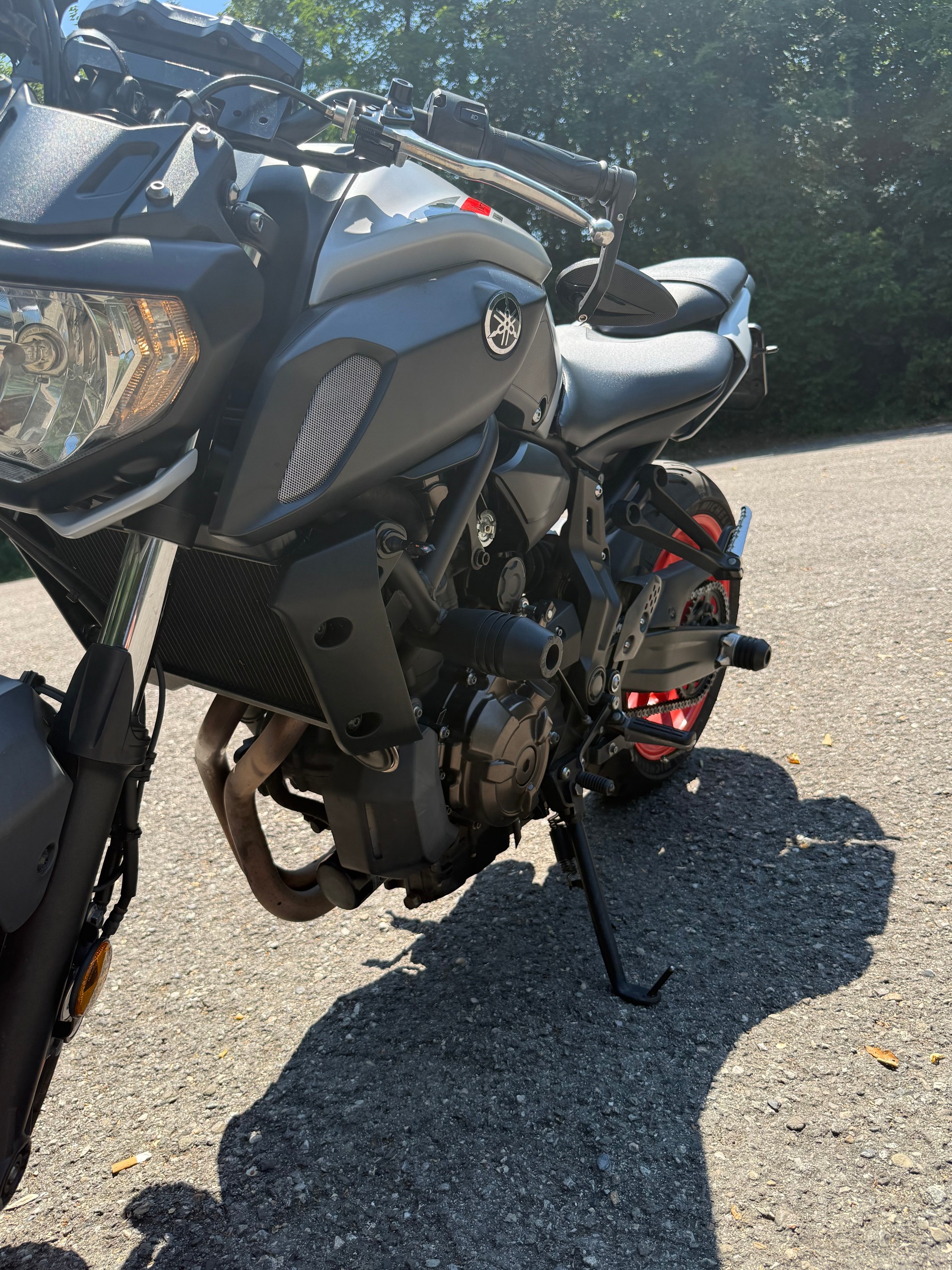 YAMAHA MT-07-image-5