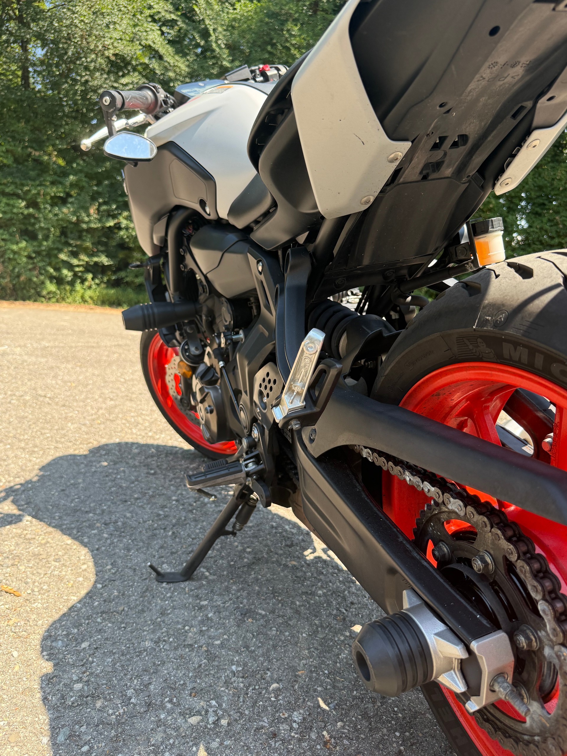 YAMAHA MT-07-image-7
