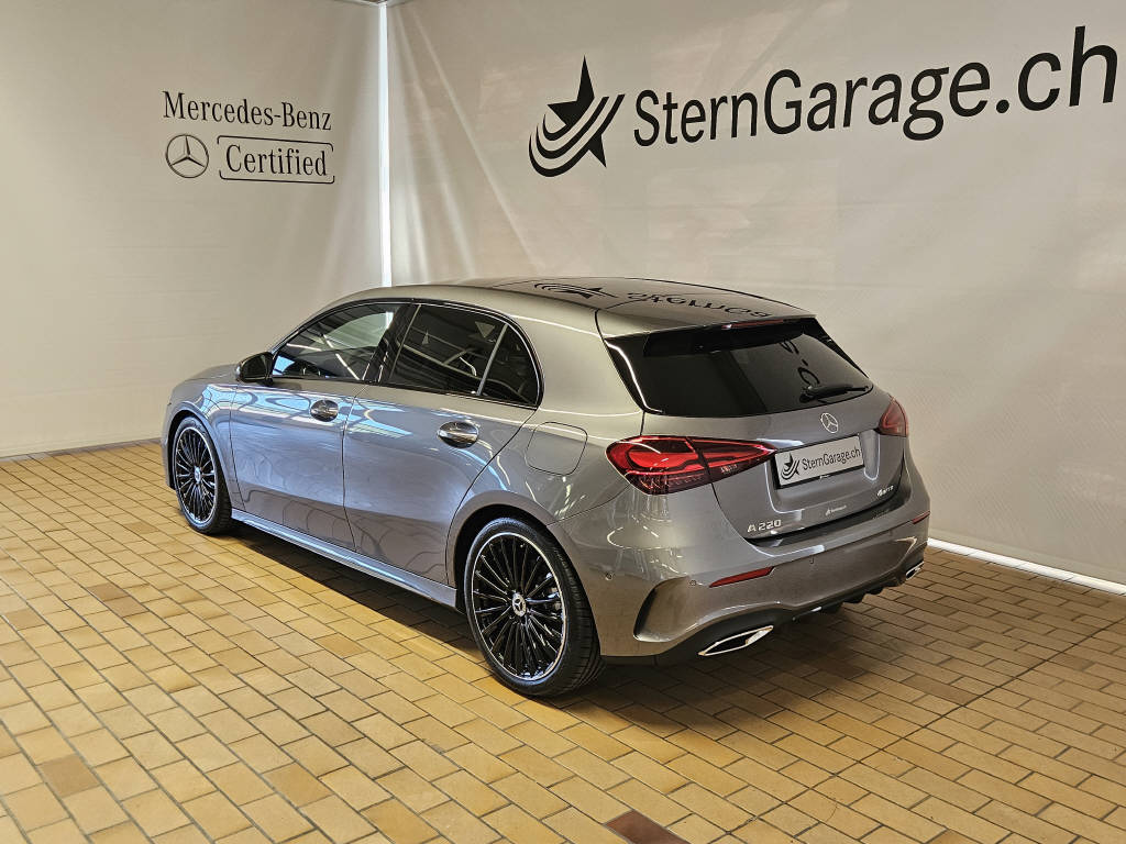 MERCEDES-BENZ A 220 4Matic AMG Line-showroom-element-2