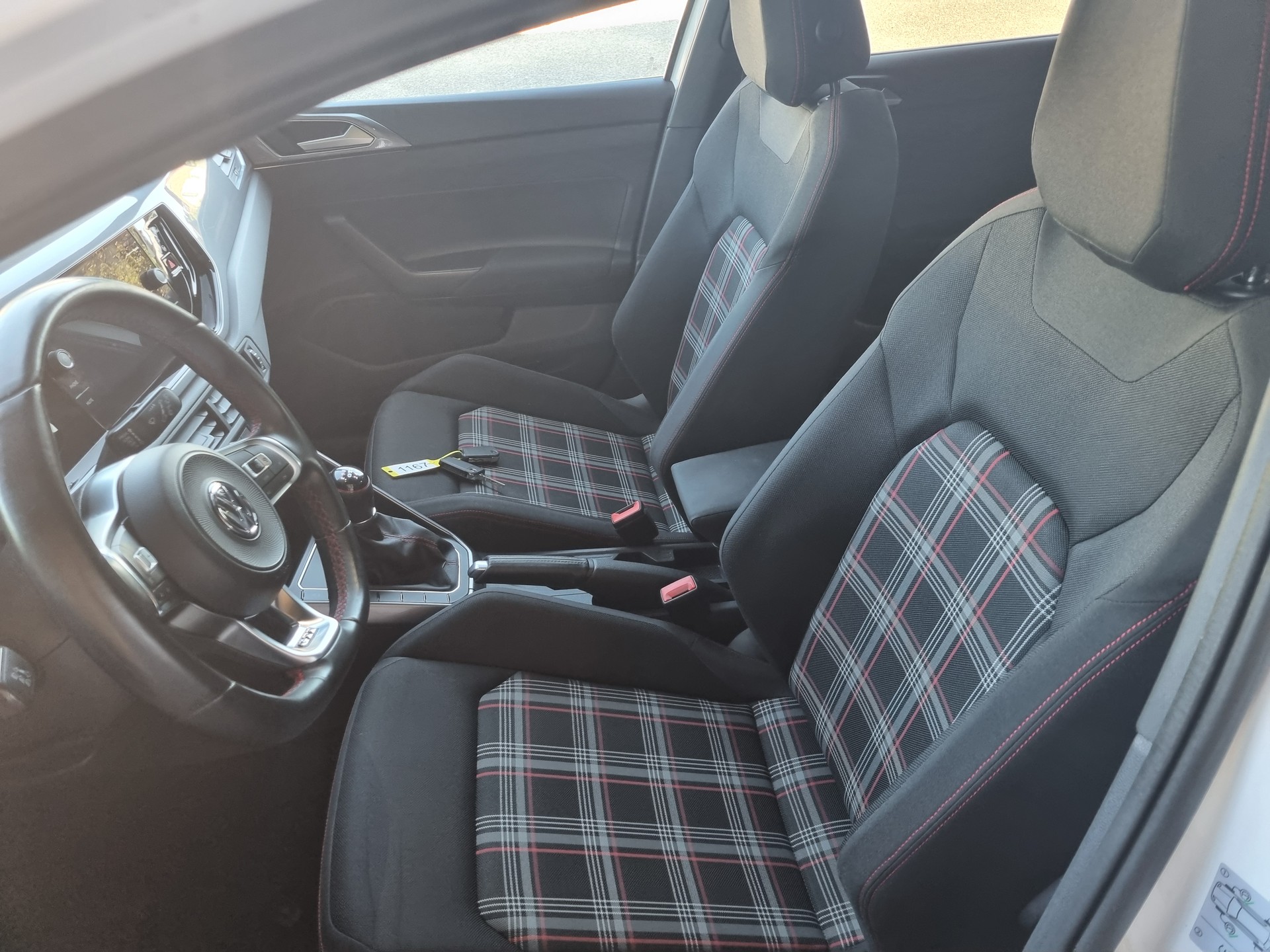VW Polo 2.0 TSI GTI-image-8