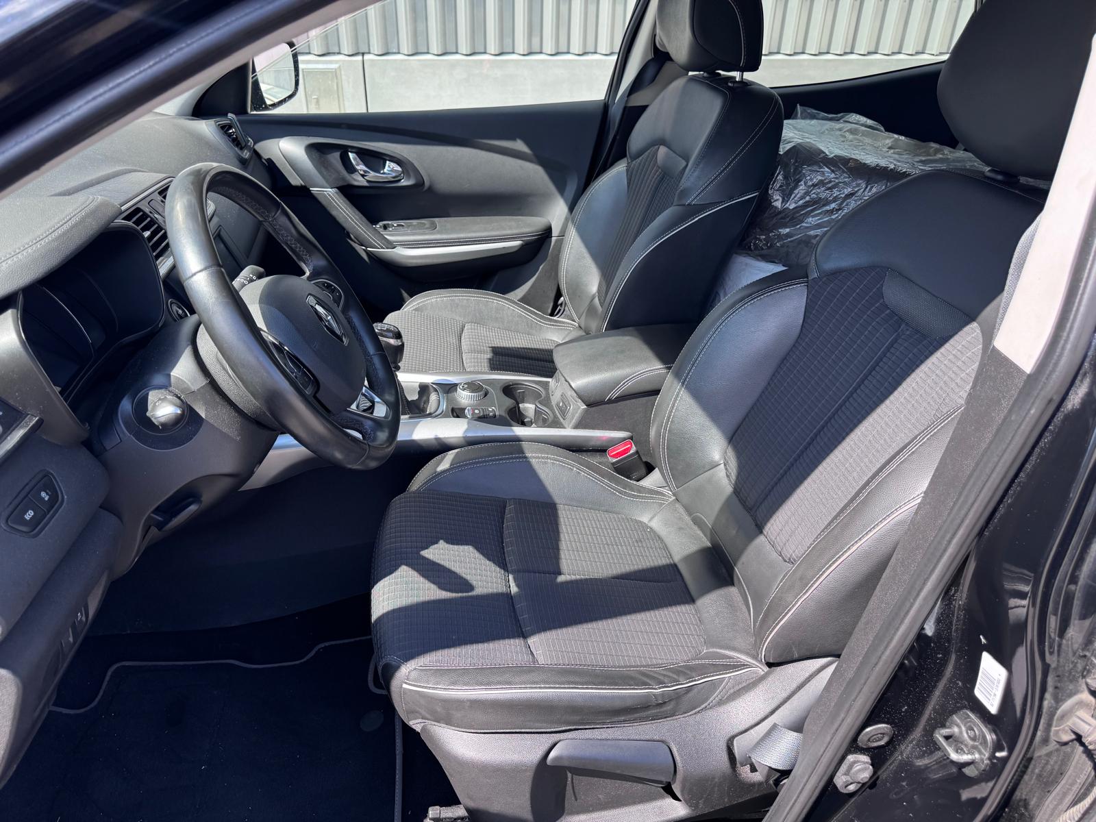 RENAULT Kadjar 1.6 dCi Zen 4x4-image-10