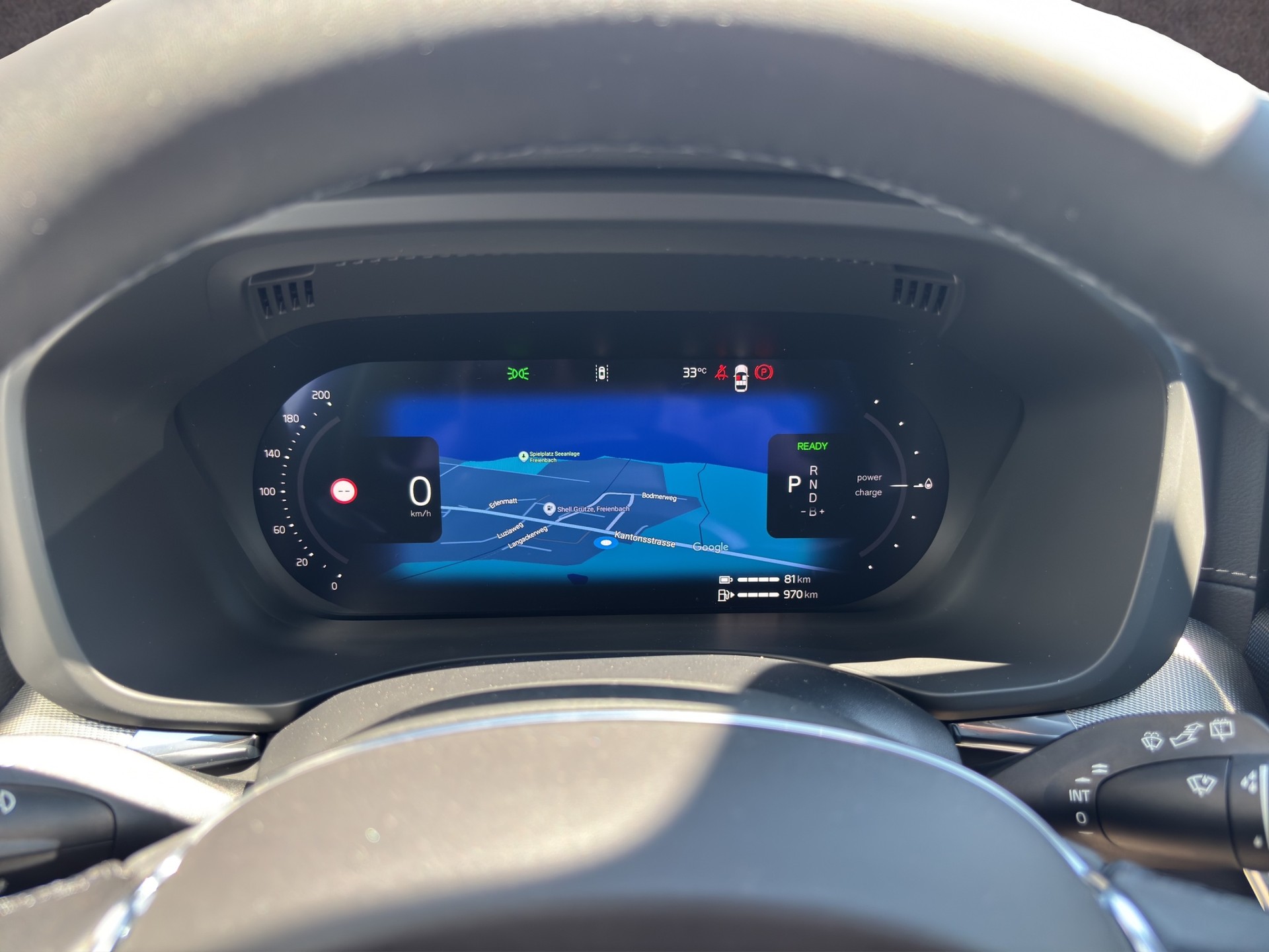 VOLVO XC60 T8 AWD Hybride rechargeable-image-15