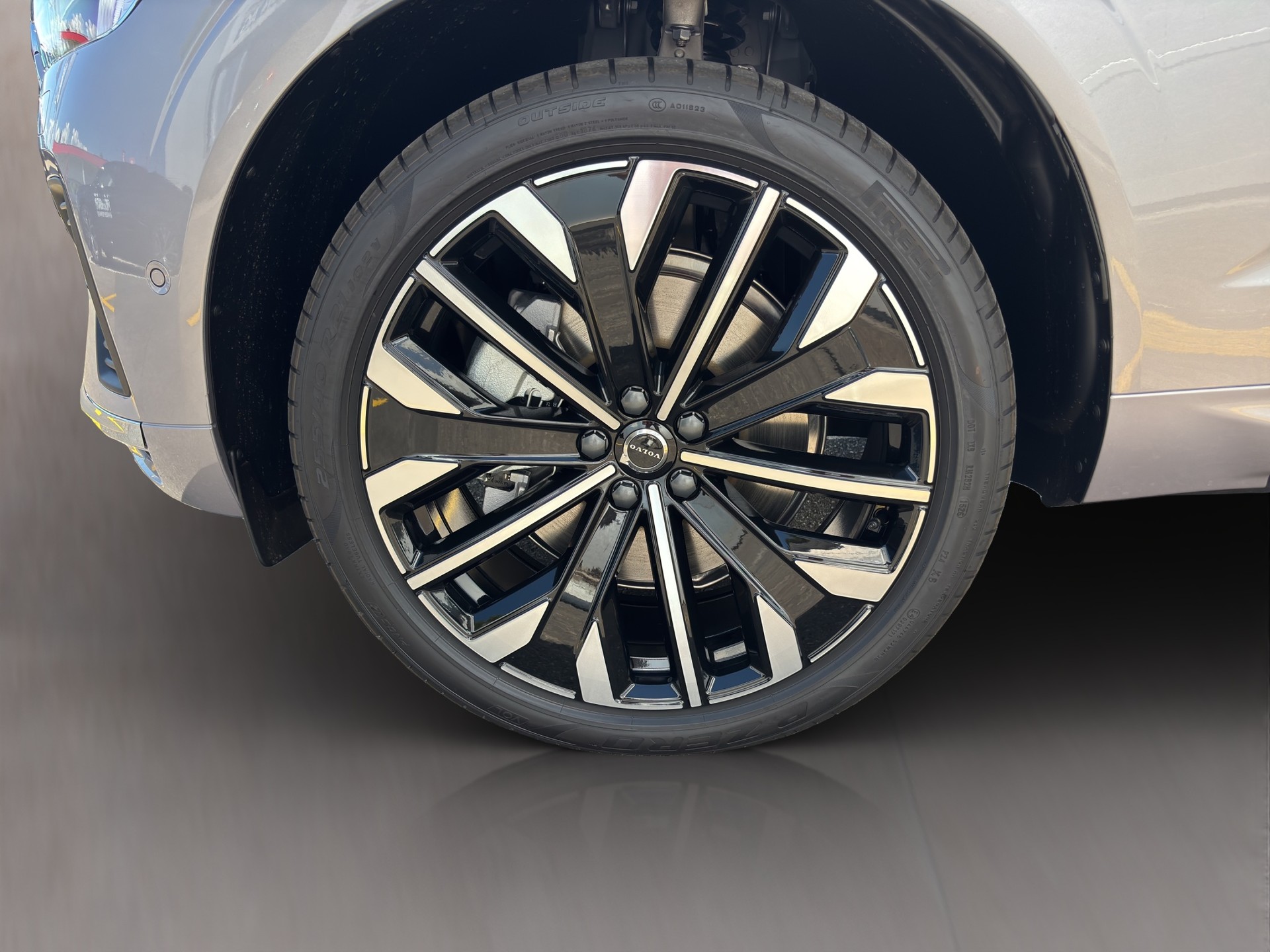 VOLVO XC60 T8 AWD Hybride rechargeable-image-12