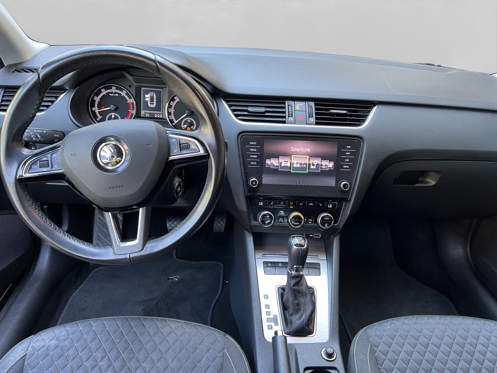 SKODA Octavia Combi 1.4 TSI Style DSG-image-11